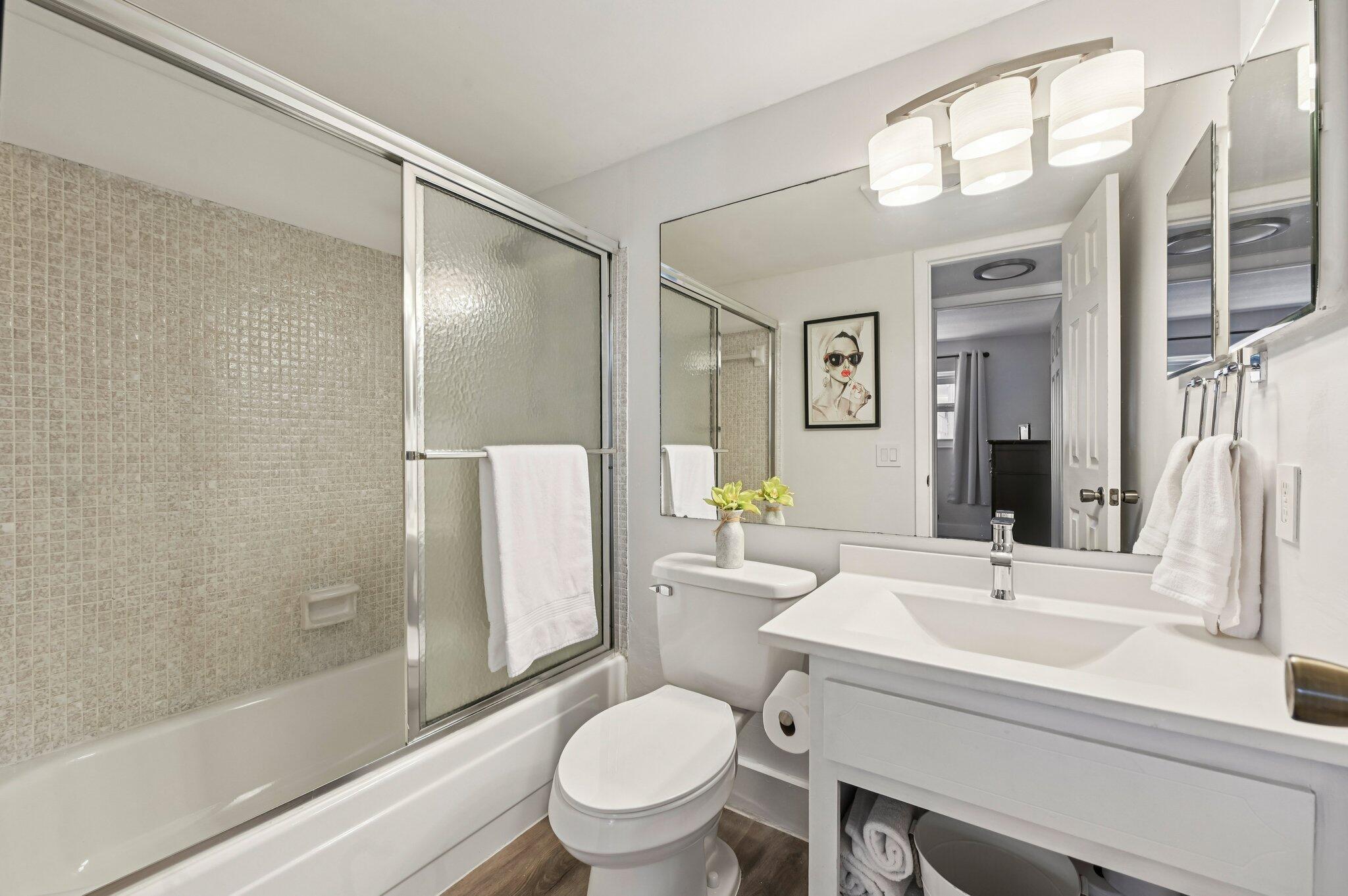 NORTH LEISURE GARDENS CON - Residential