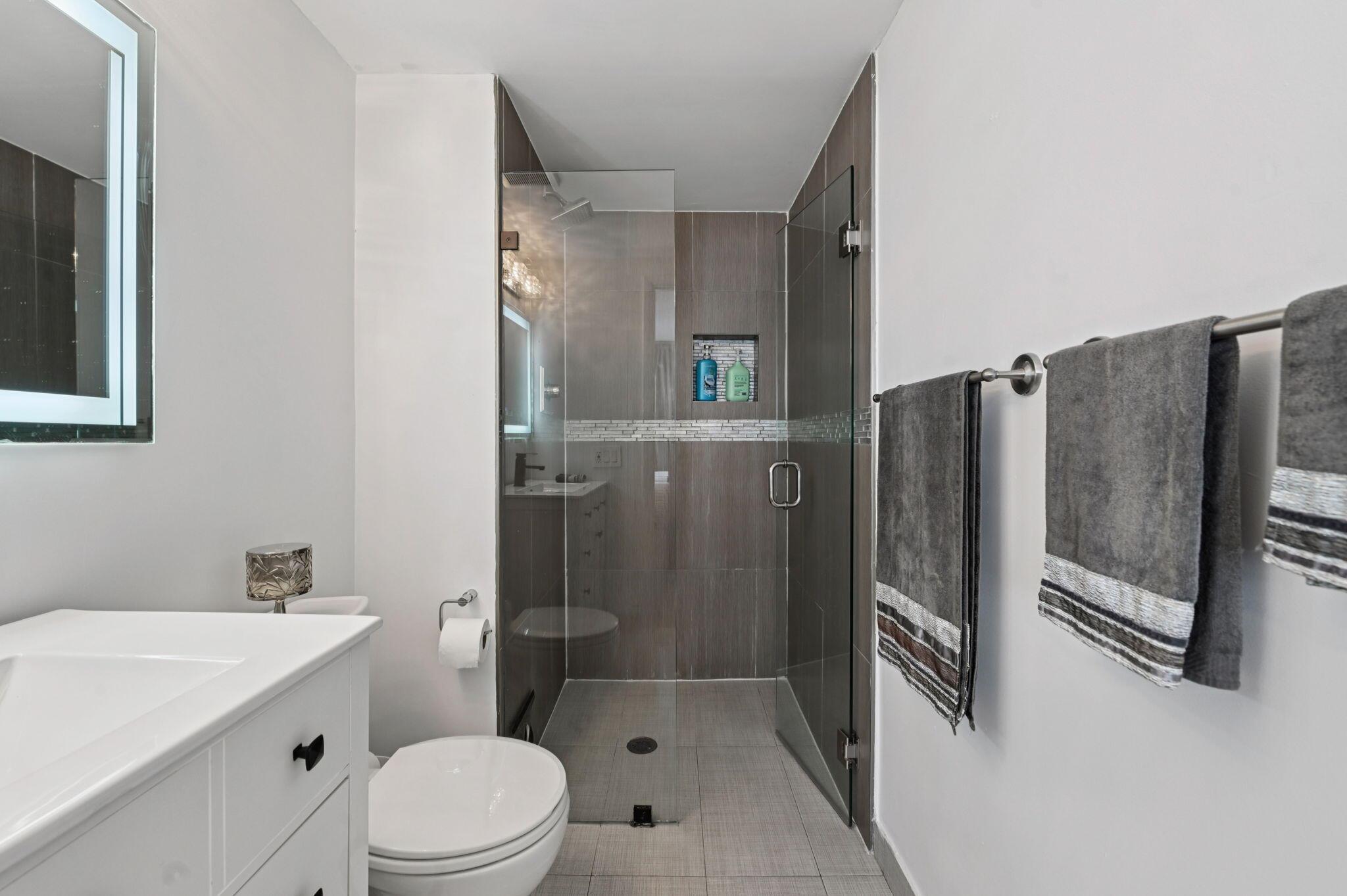 NORTH LEISURE GARDENS CON - Residential