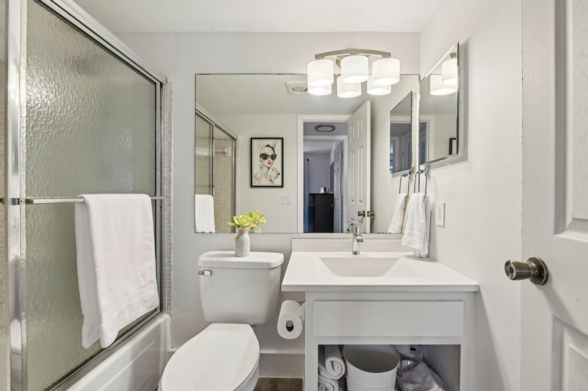 NORTH LEISURE GARDENS CON - Residential