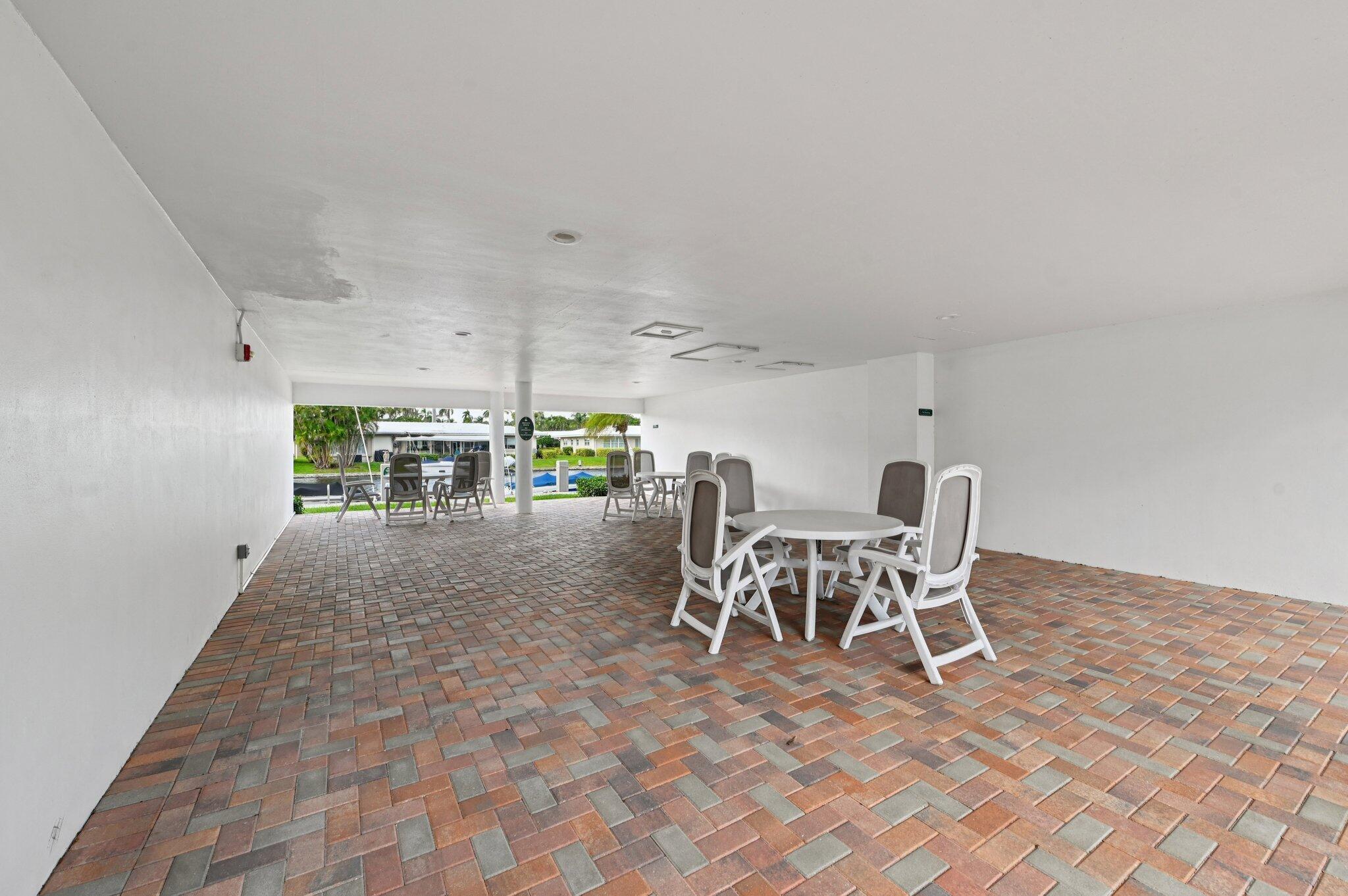 NORTH LEISURE GARDENS CON - Residential