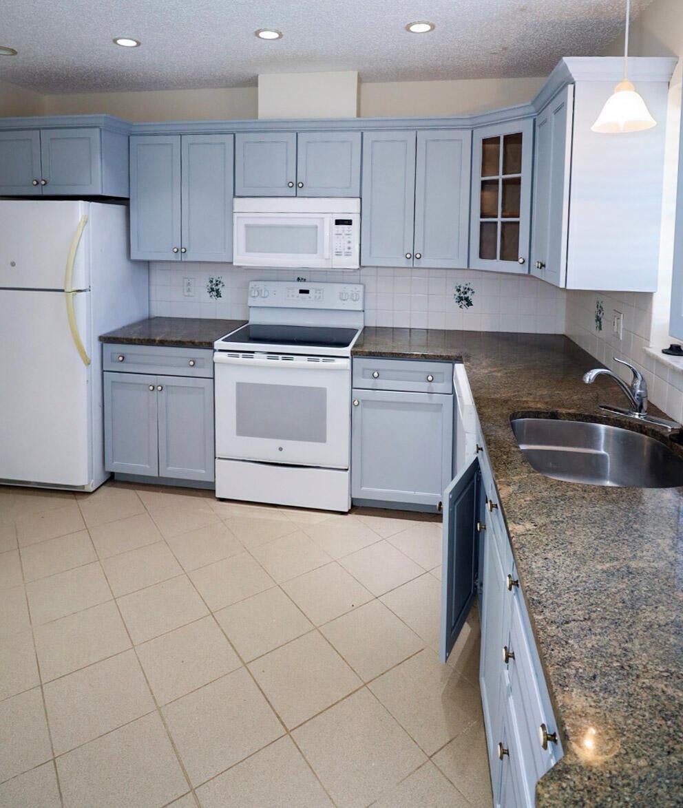 Photo of 845 Salem Lane, Lake Worth, FL 33467 (MLS # R11046931)
