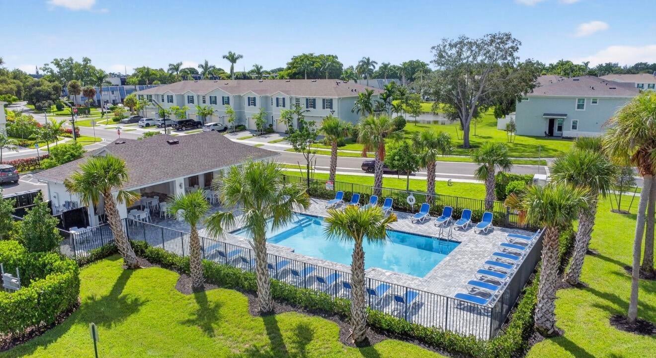 4341 POND LILY Lane