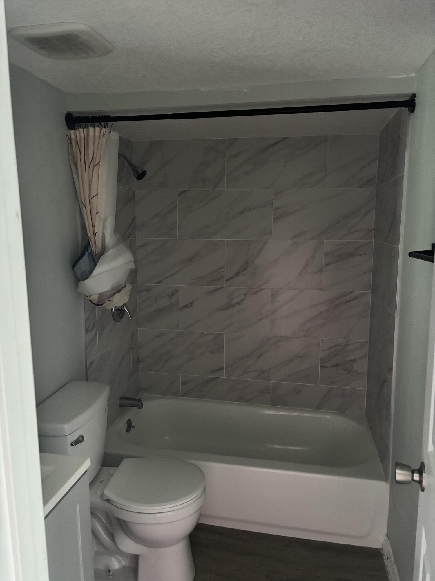 Tymber Skan on the Lake - Residential