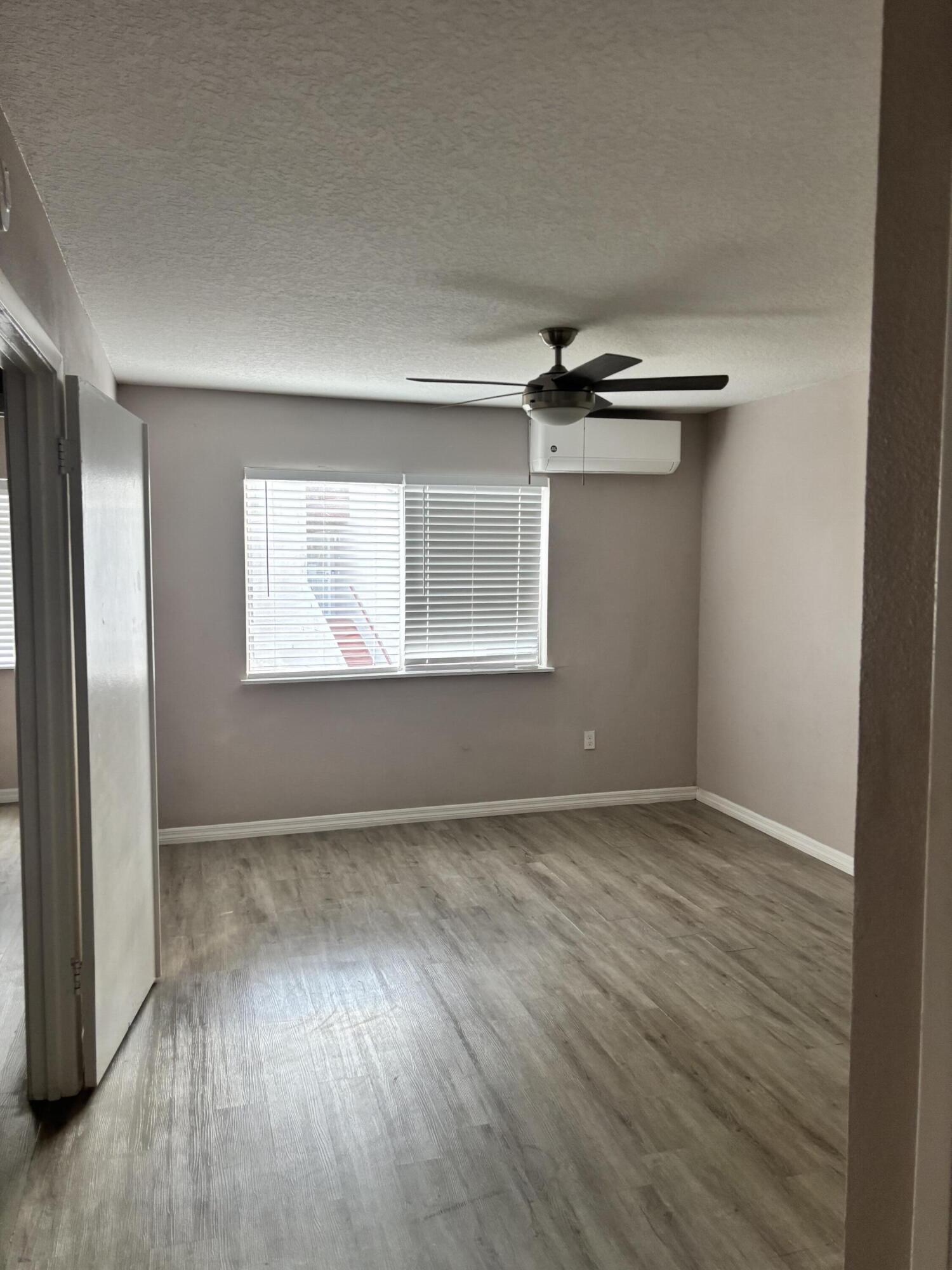 Tymber Skan on the Lake - Residential