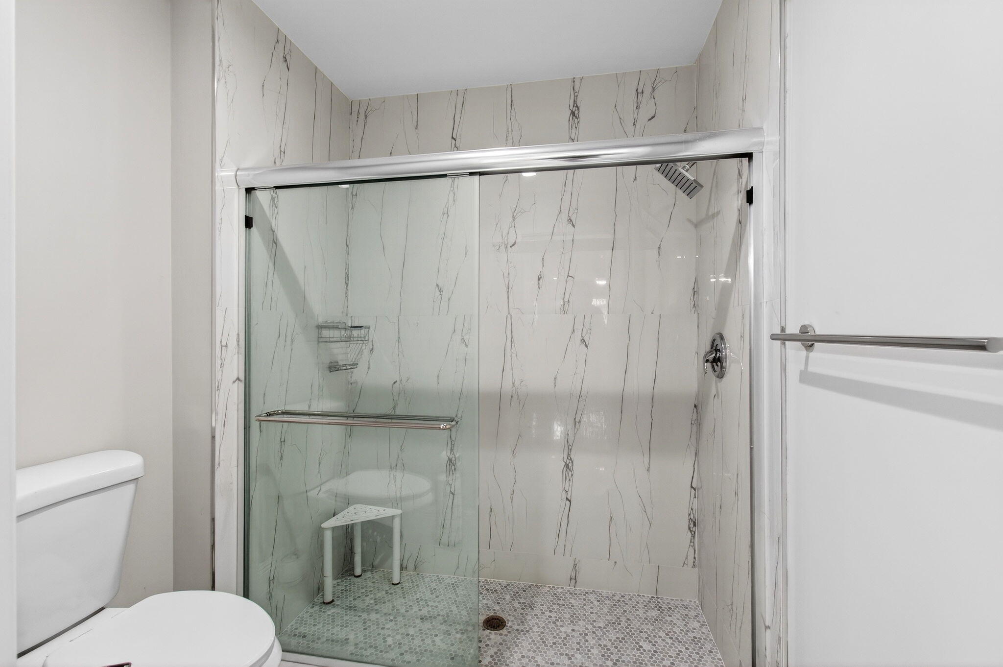 HUNTINGTON POINTE - Residential