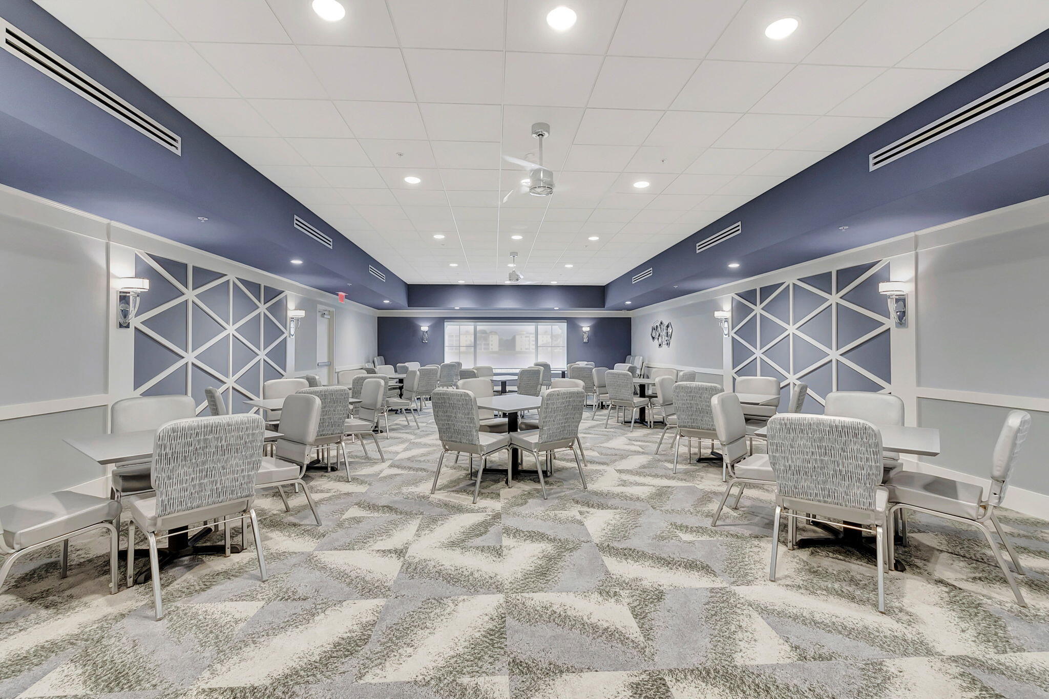 HUNTINGTON POINTE - Residential