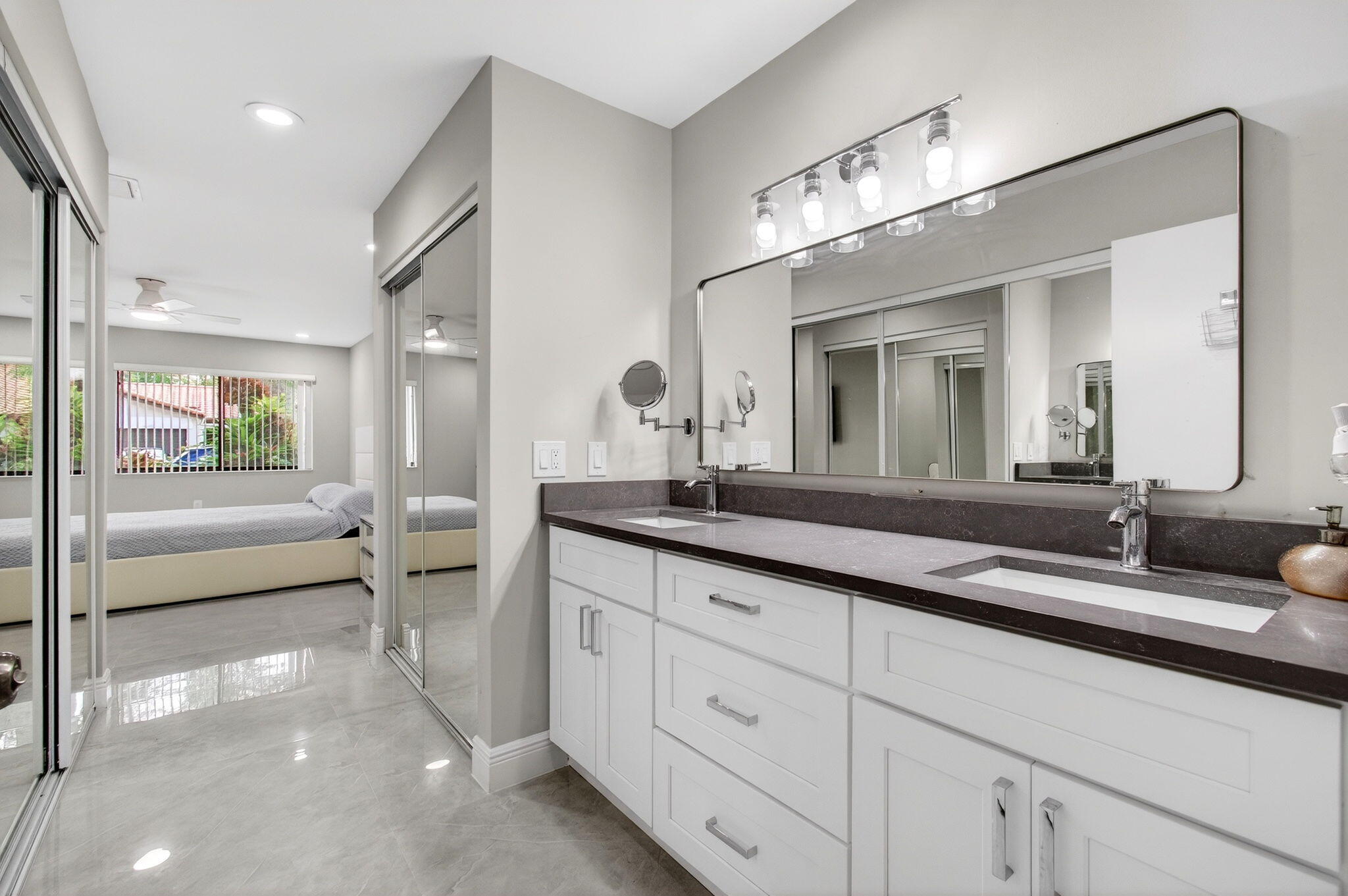 HUNTINGTON POINTE - Residential