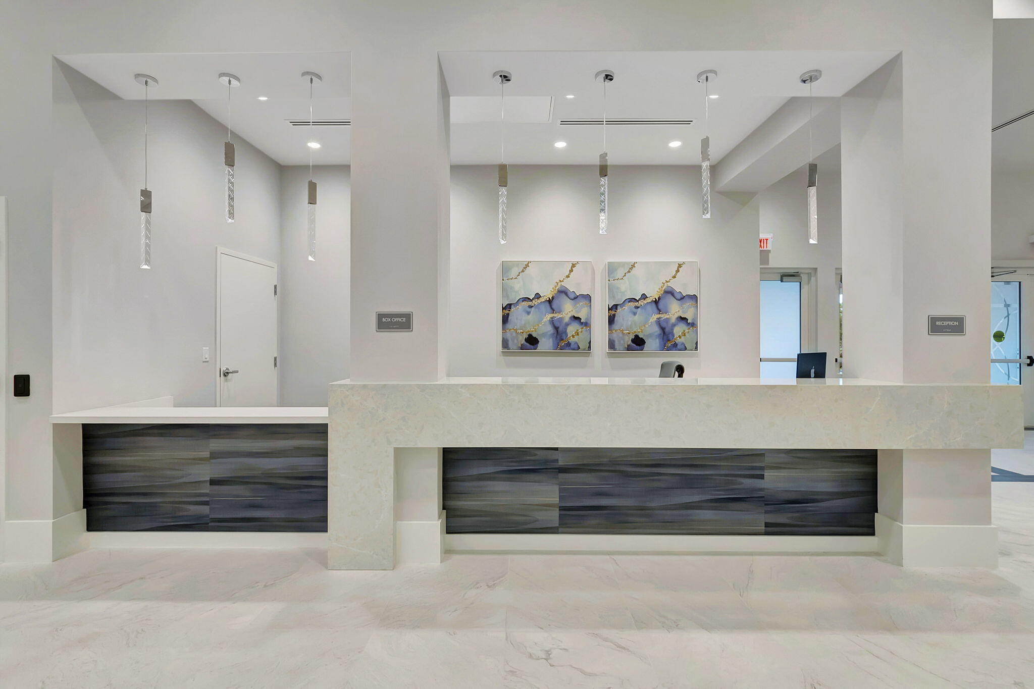 HUNTINGTON POINTE - Residential