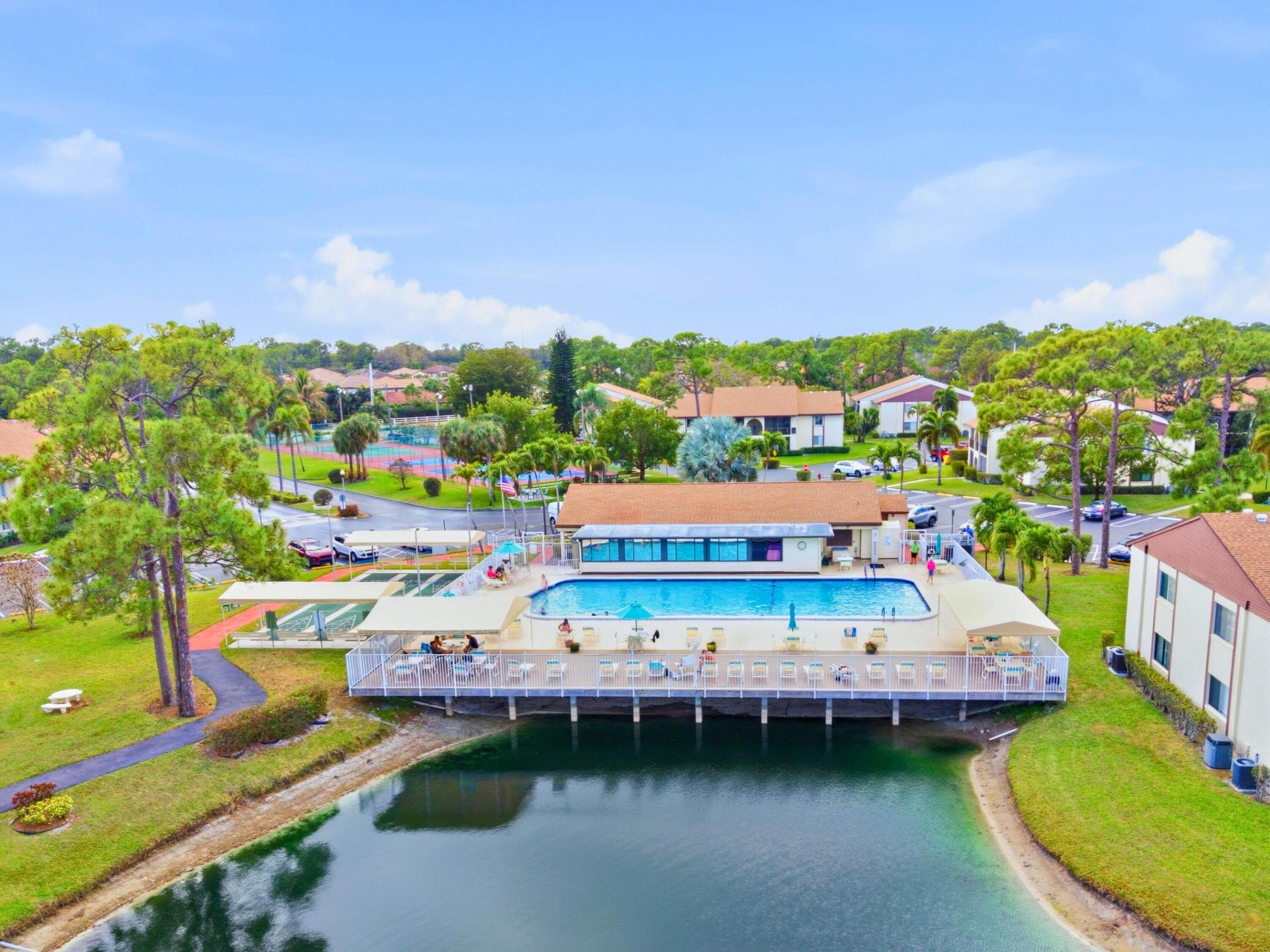 PINE RIDGE SOUTH III CONDO - Residential