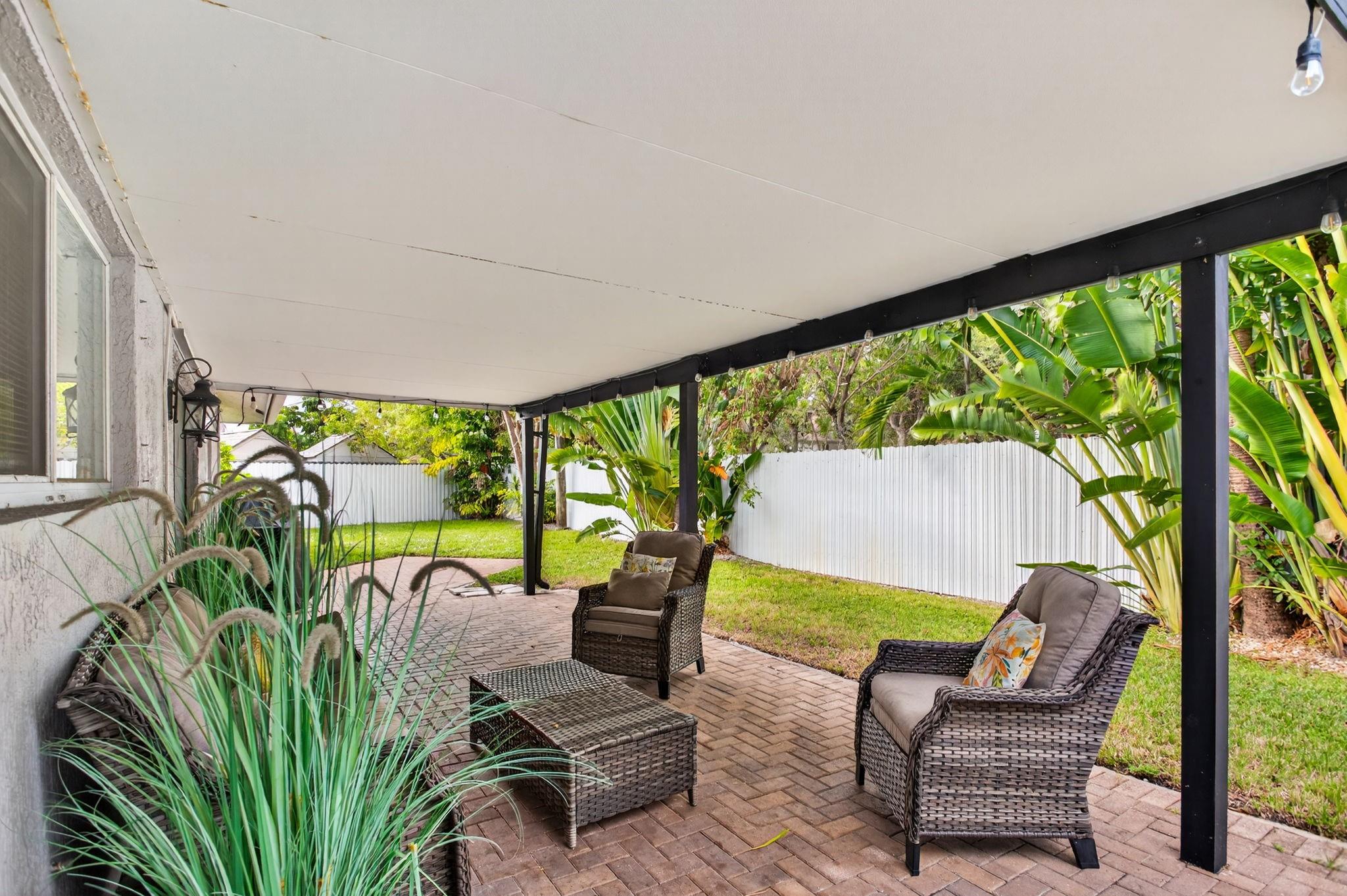 Cresthaven 5 40-4 B - Residential