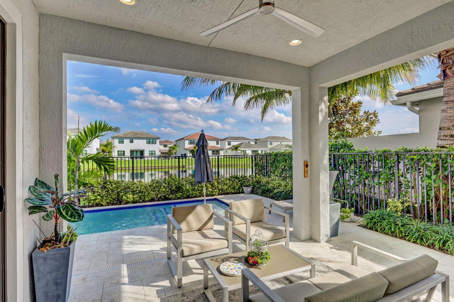 TOSCANA ISLES - Residential