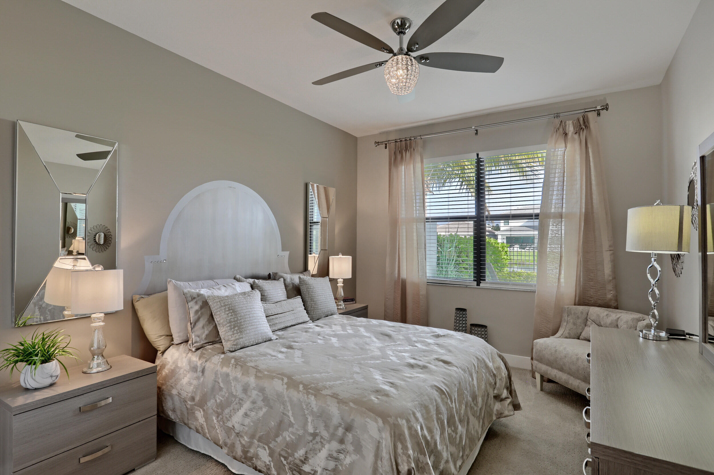 TOSCANA ISLES - Residential