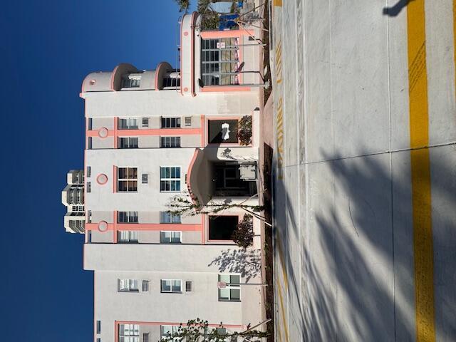 OLSEN HOTEL CONDO - Residential Lease