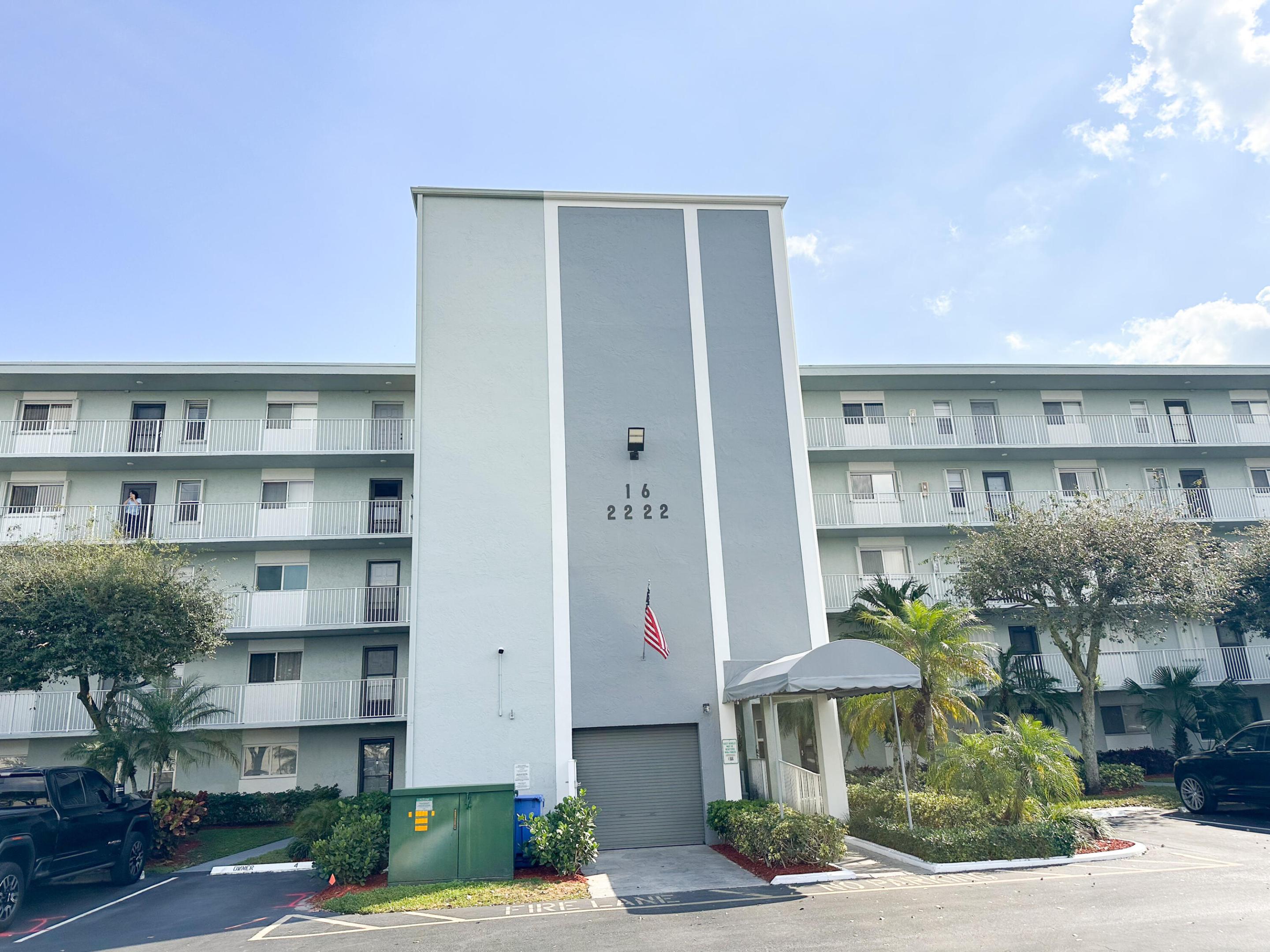 CYPRESS BEND CONDOMINIUM V - Residential Lease