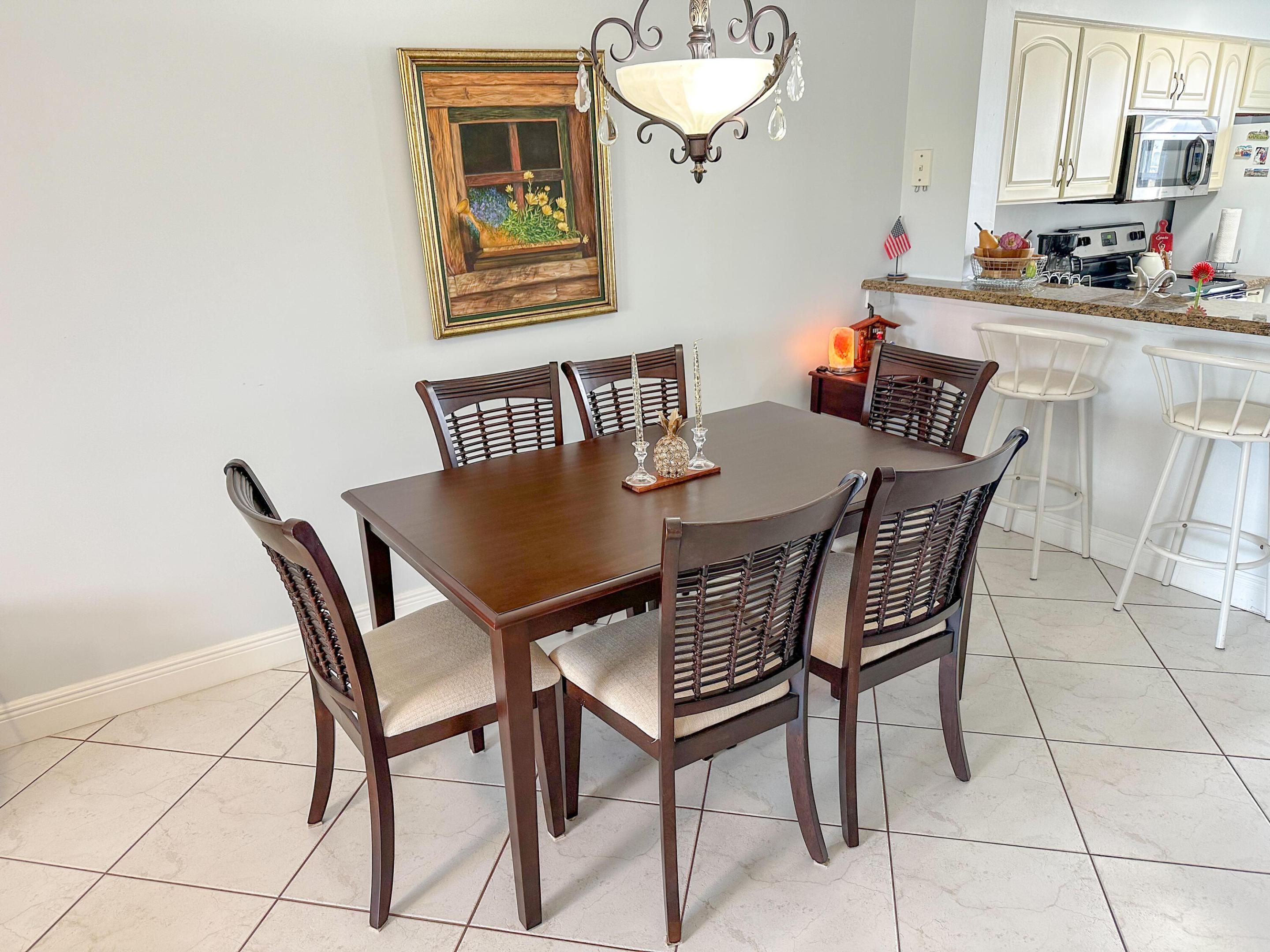 CYPRESS BEND CONDOMINIUM V - Residential Lease