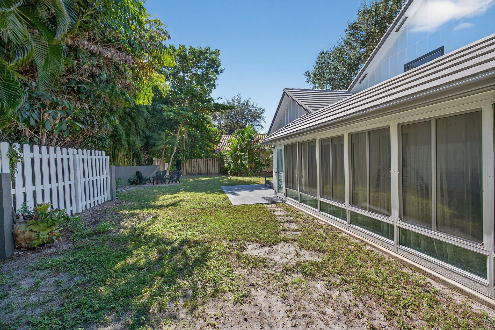 FRENCHMENS LANDING 2 - Residential