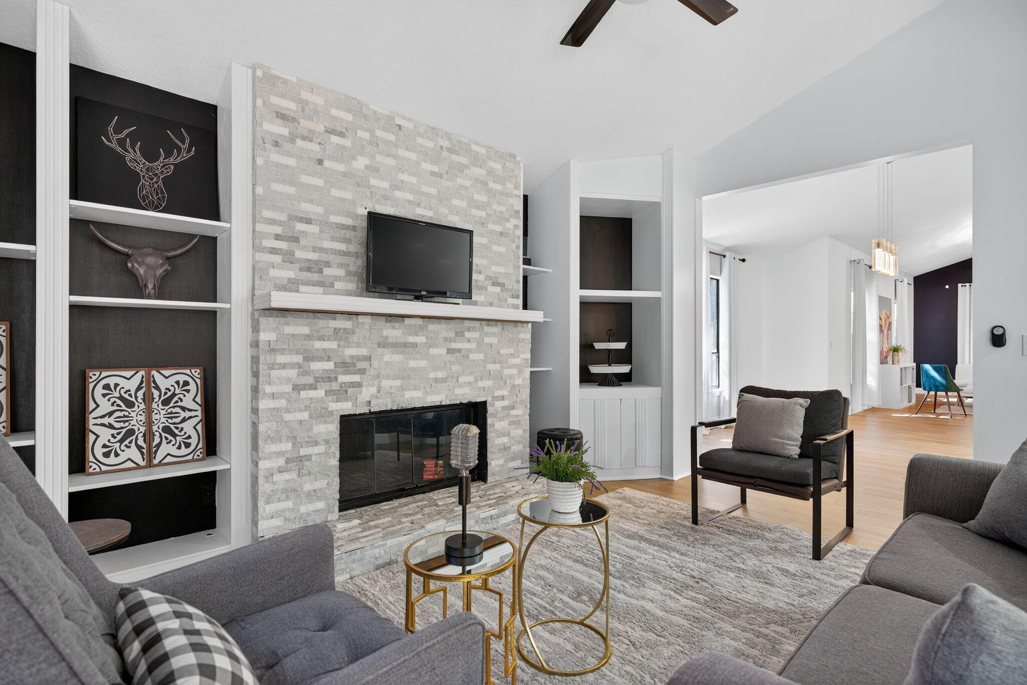 FRENCHMENS LANDING 2 - Residential