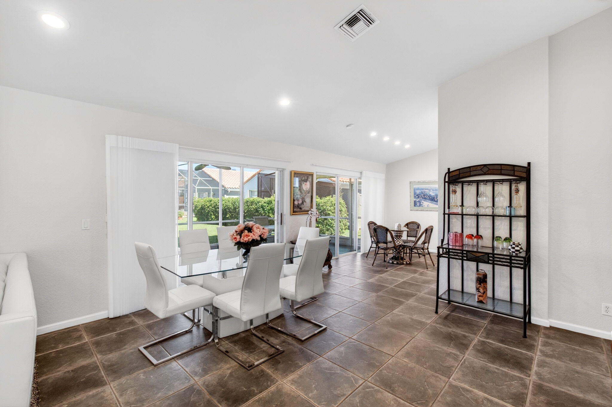 CASCADES - Residential