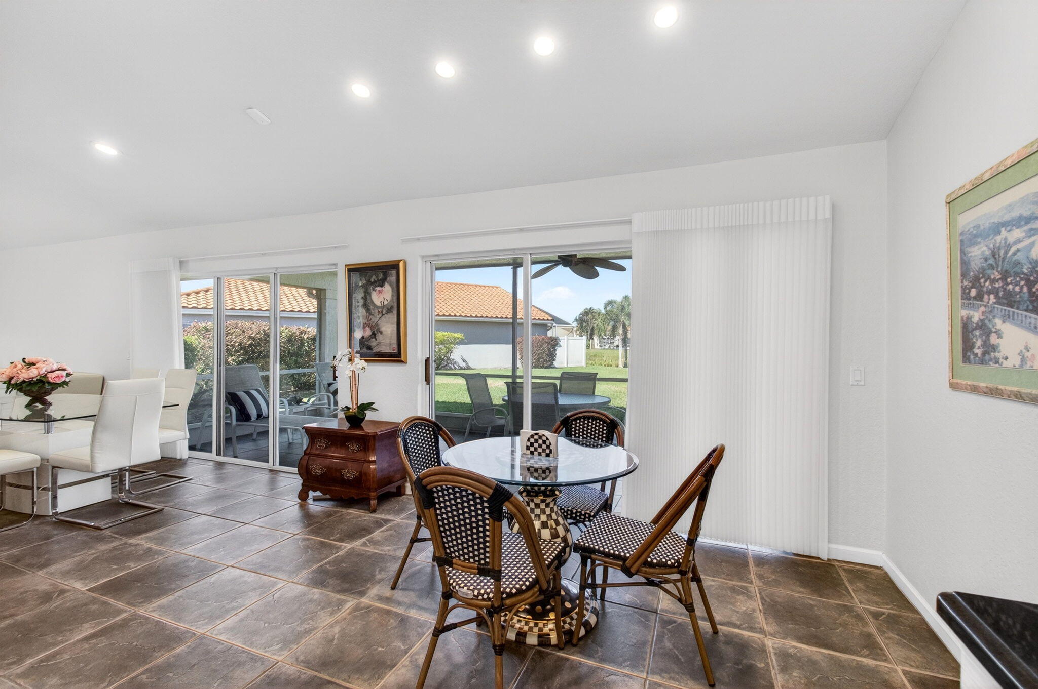 CASCADES - Residential
