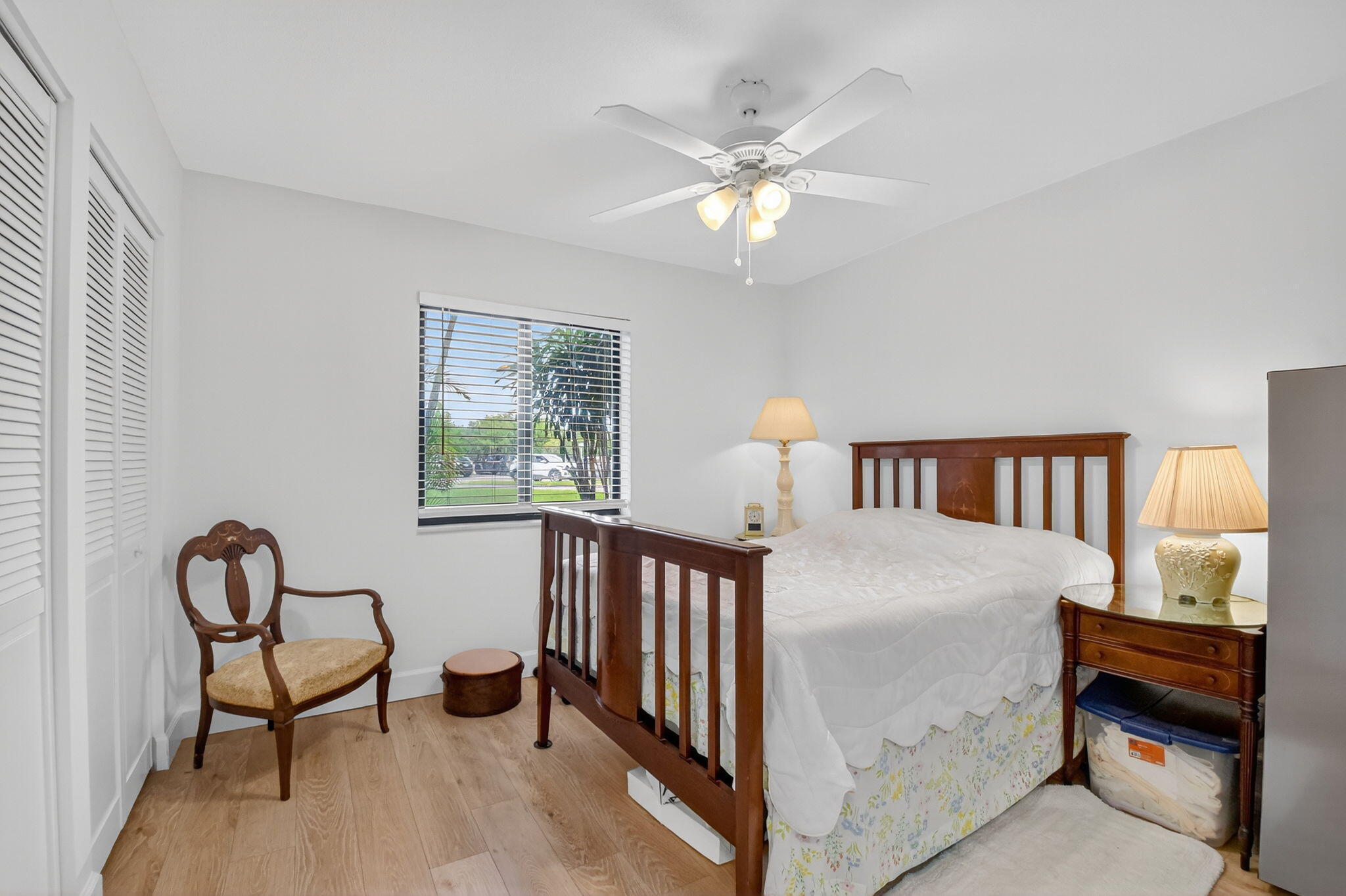 LANDS OF THE PRESIDENT CONDO 8 - Residential Lease