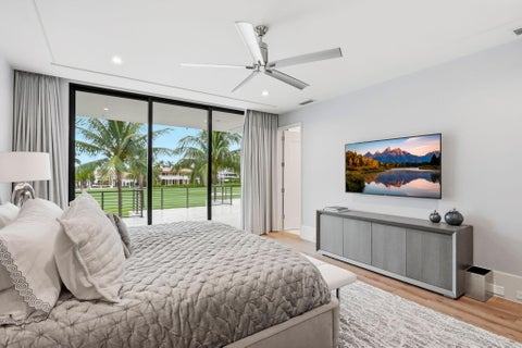 Tiny photo for 1371 ROYAL PALM Way, Boca Raton, FL 33432 (MLS # B26083332)