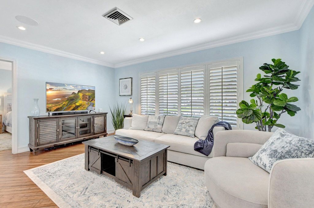 Photo of 1365 SW 13th Place, Boca Raton, FL 33486 (MLS # R10980294)