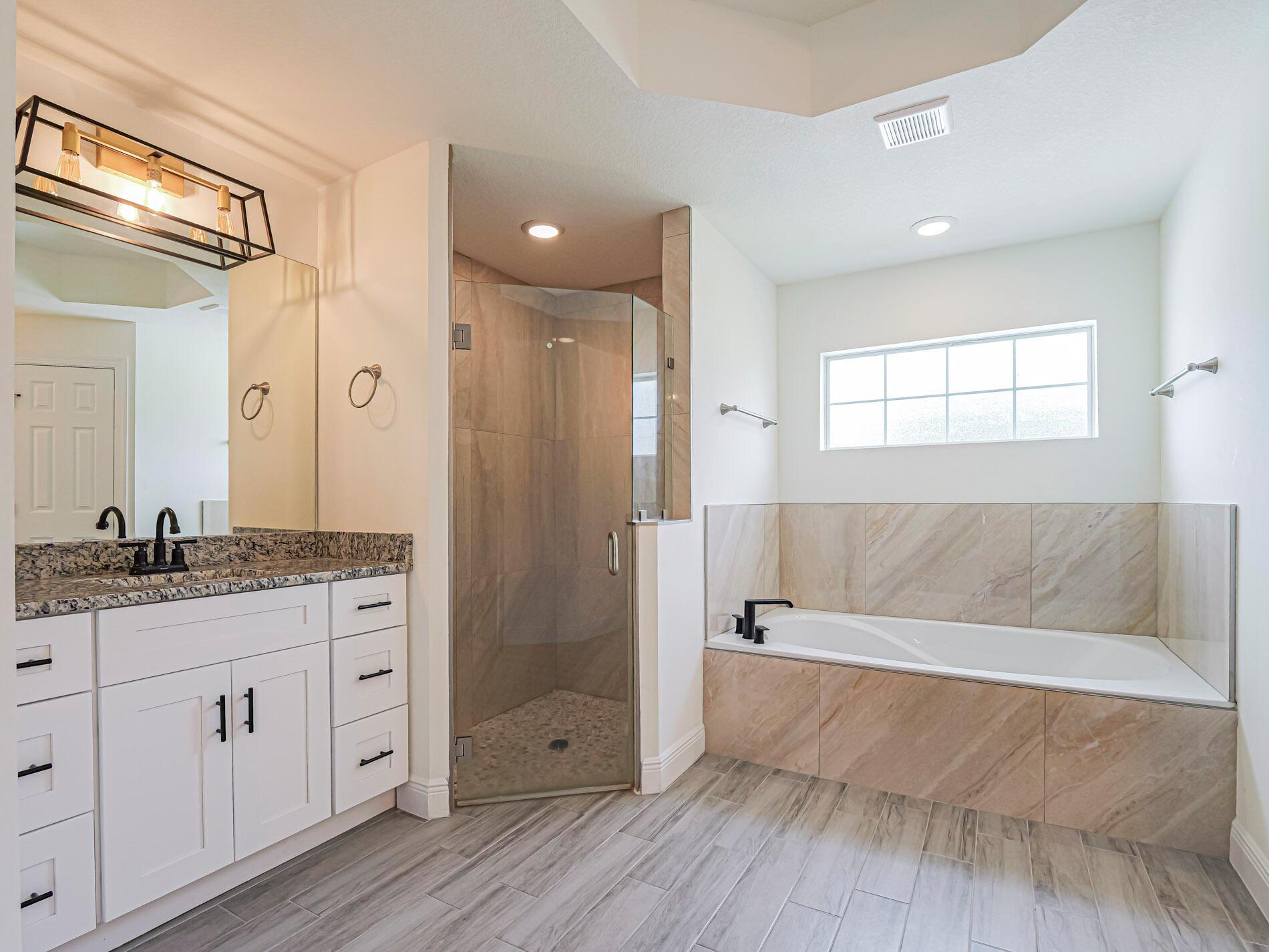 PORT ST LUCIE SECTION 33 - Residential