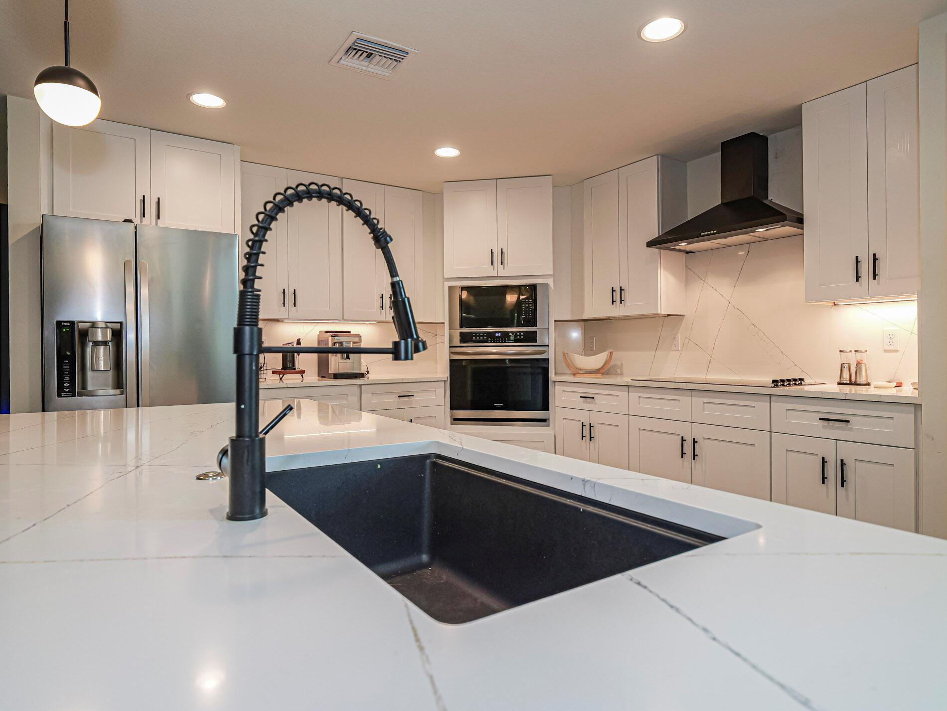 PORT ST LUCIE SECTION 33 - Residential