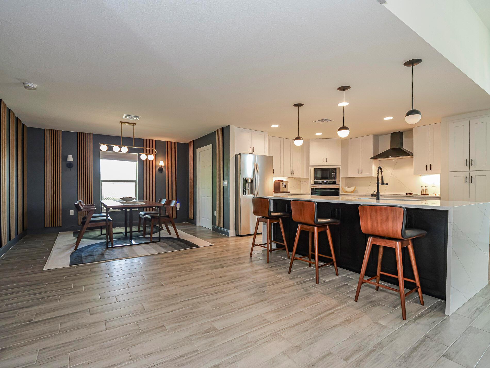 PORT ST LUCIE SECTION 33 - Residential