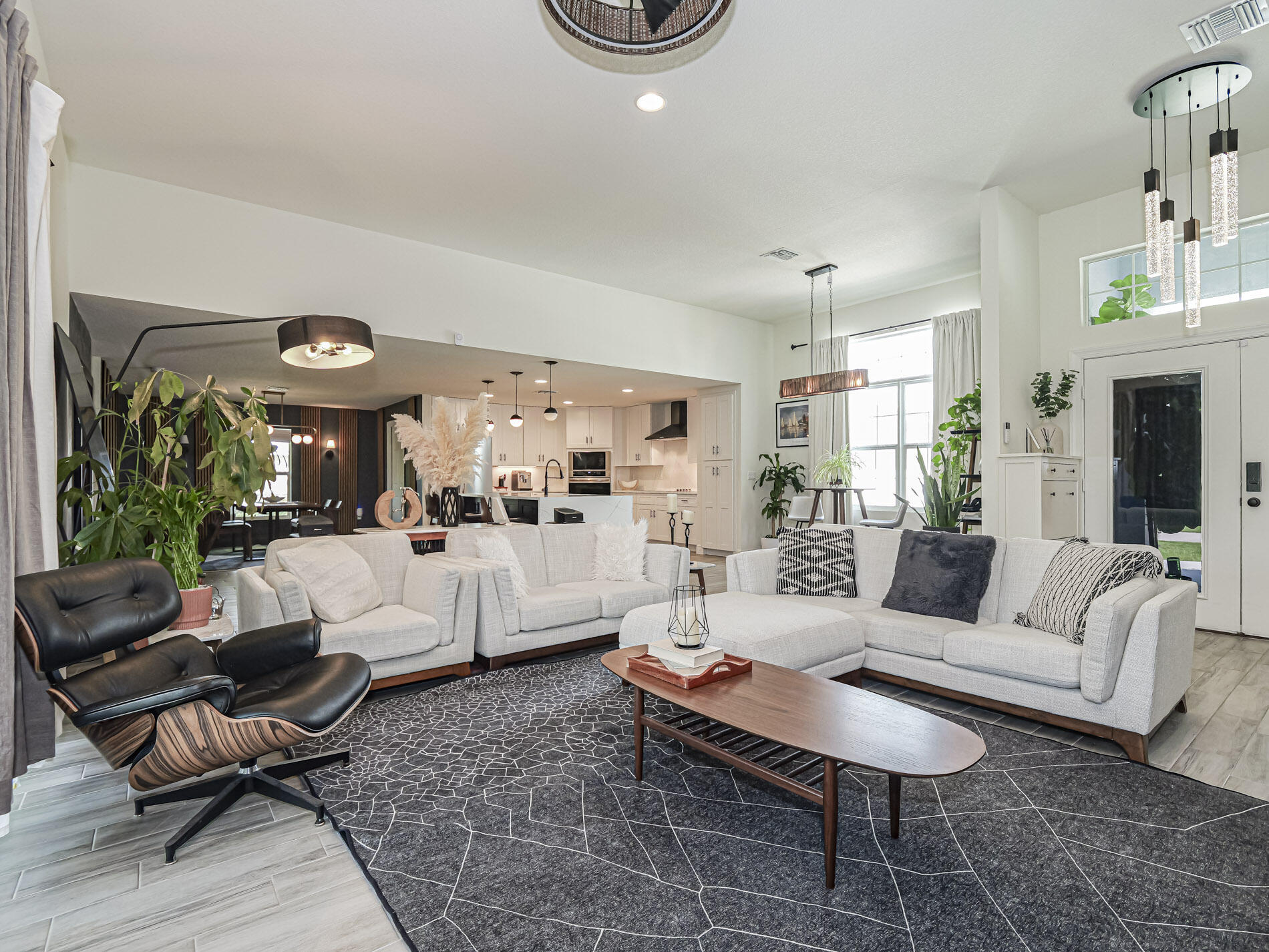 PORT ST LUCIE SECTION 33 - Residential