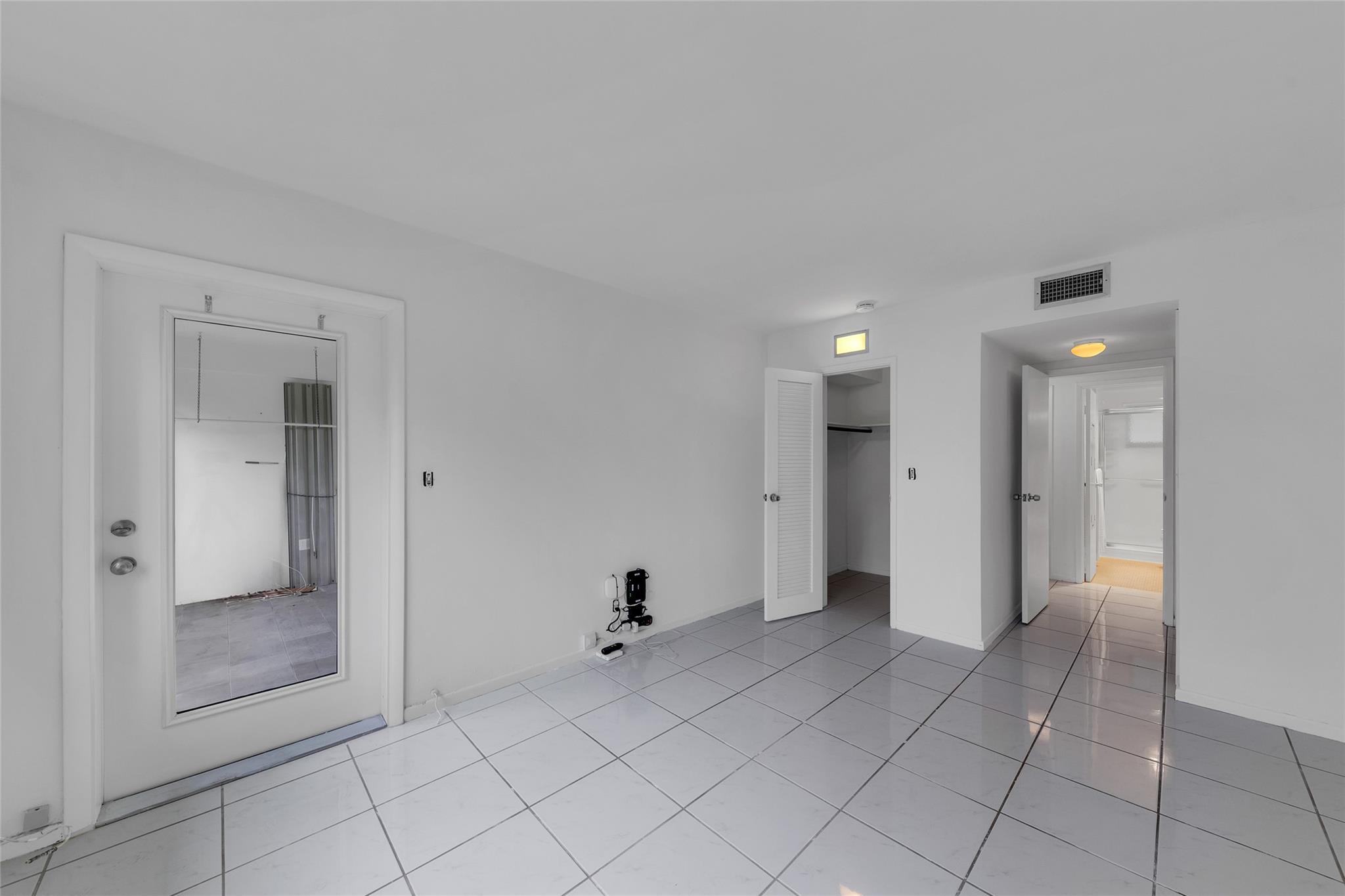 Venetian Park Co-Op - Residential