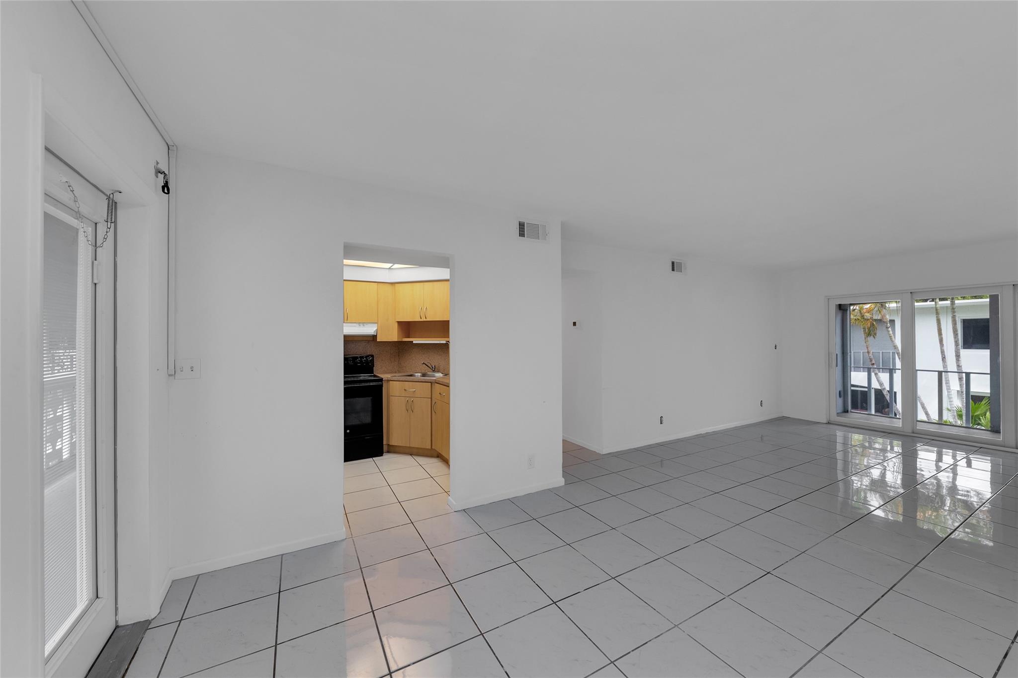 Venetian Park Co-Op - Residential