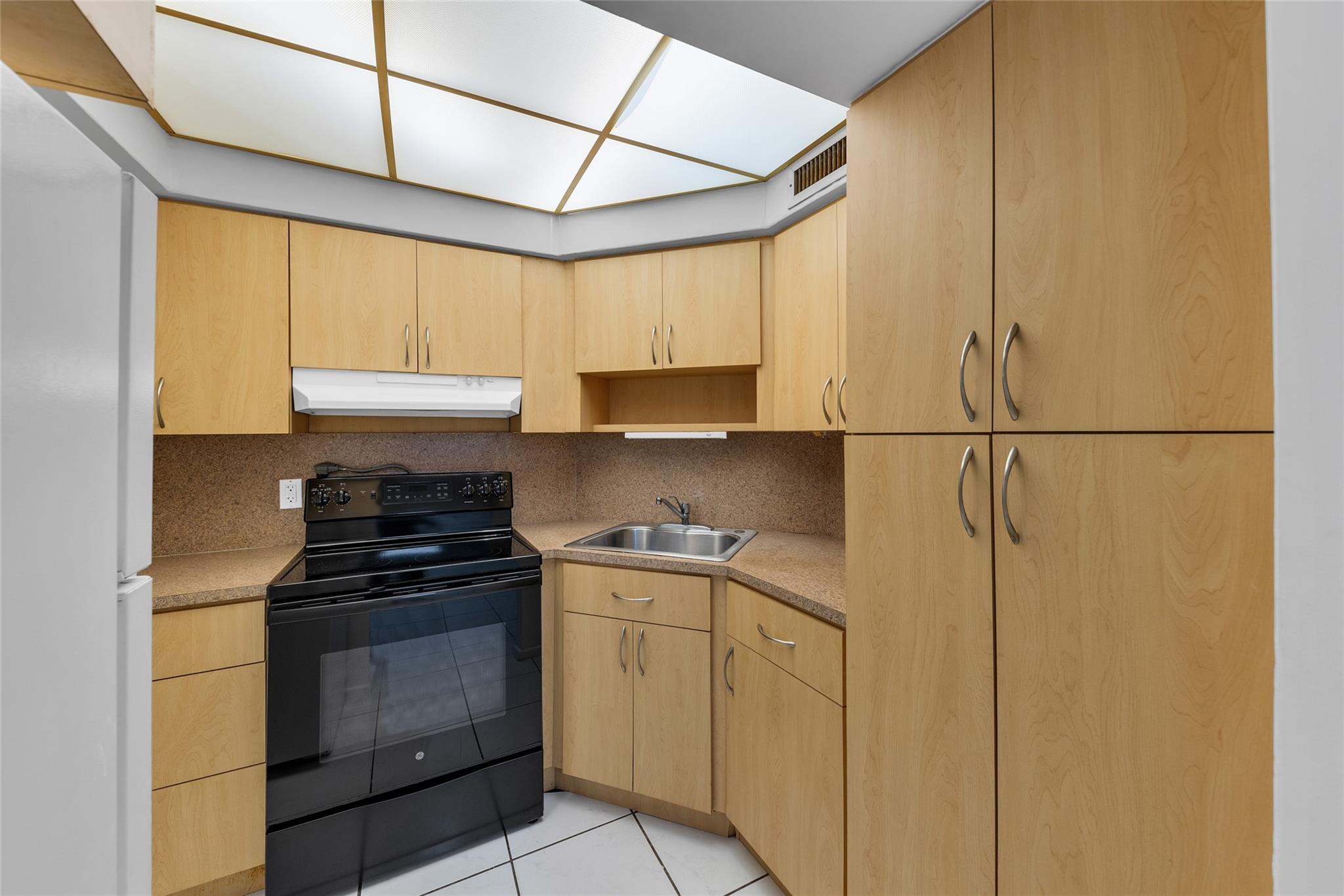 Venetian Park Co-Op - Residential