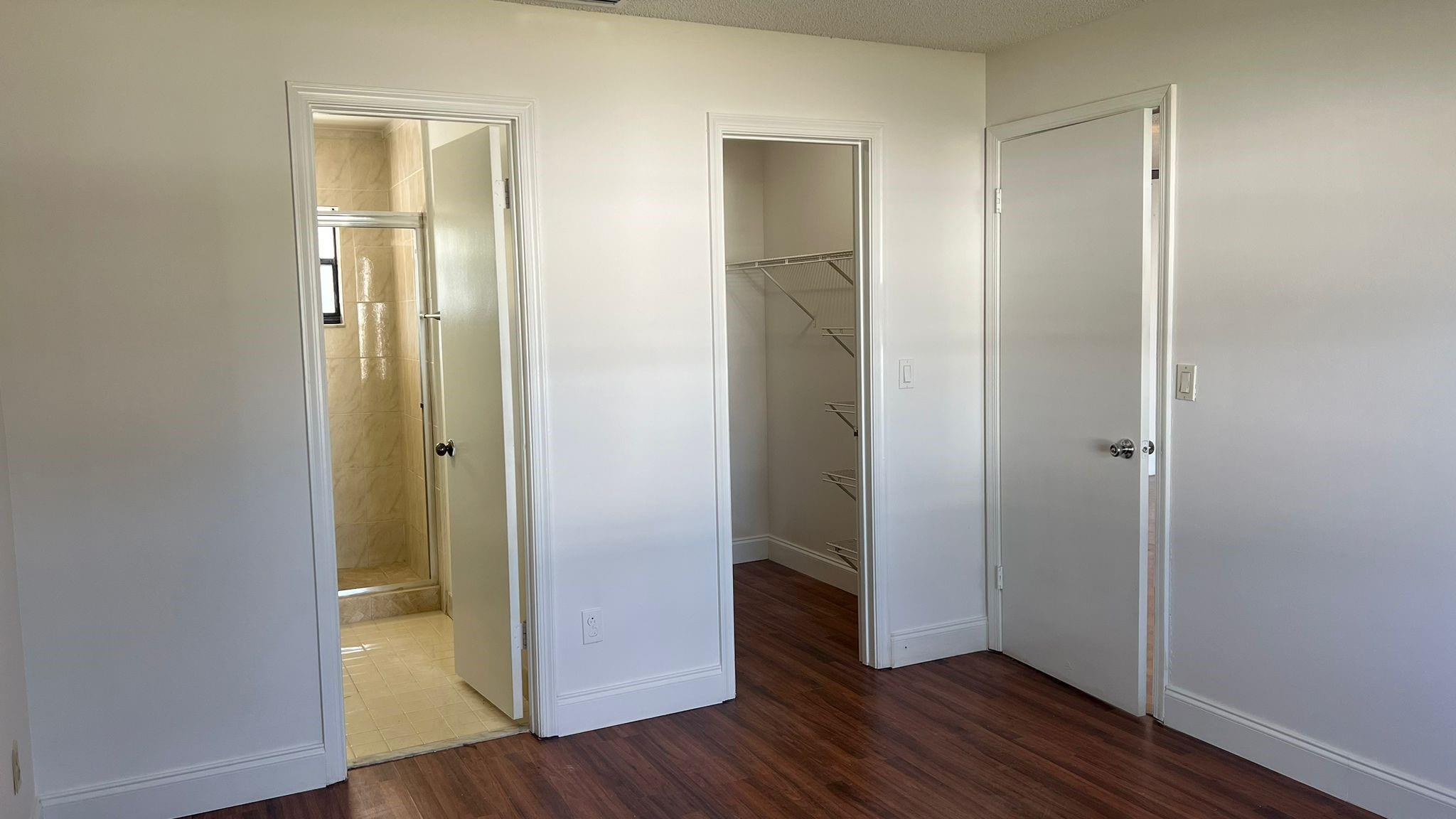 ROYAL GRENADIER CONDO - Residential Lease