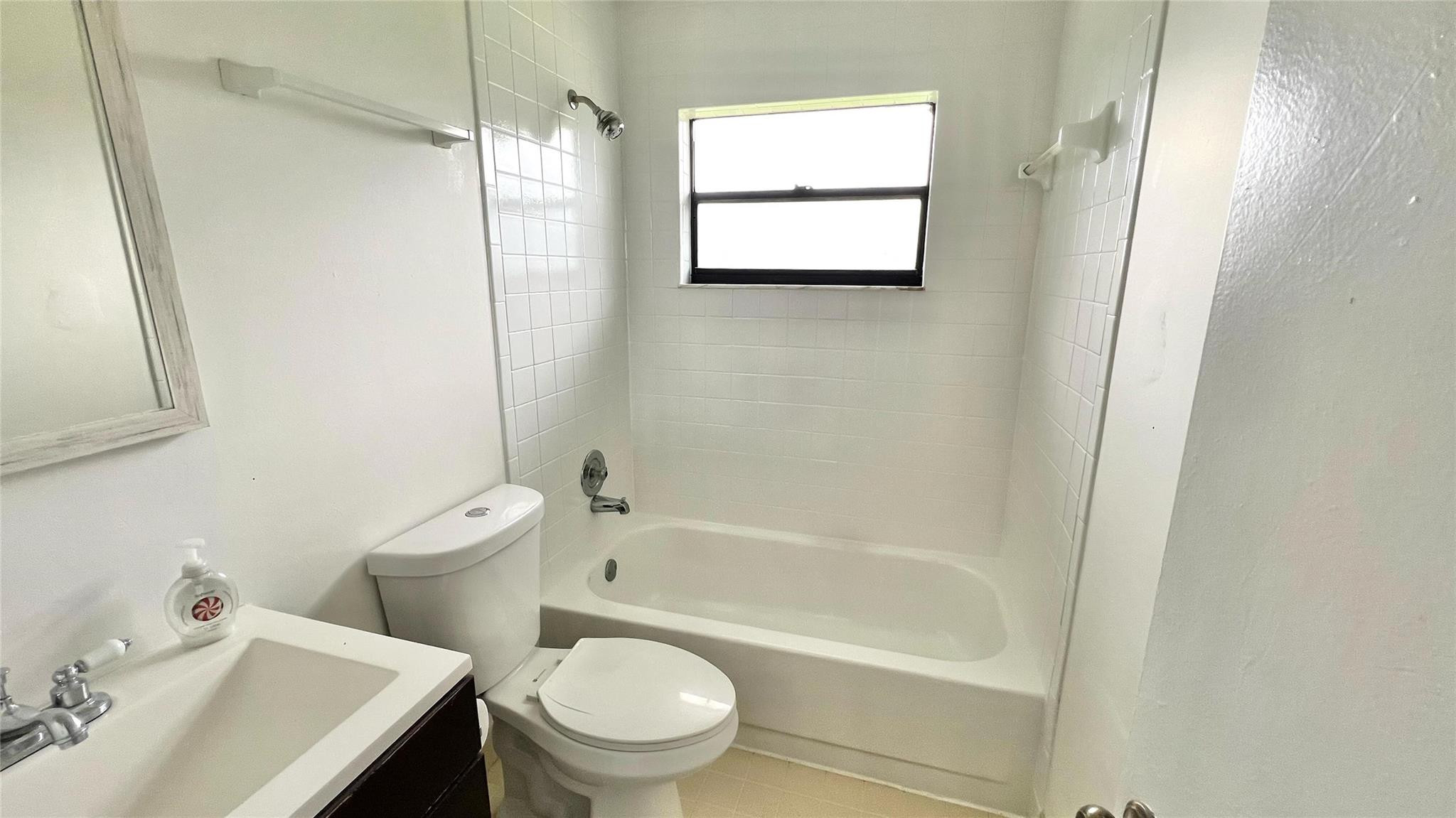 ROYAL GRENADIER CONDO - Residential Lease