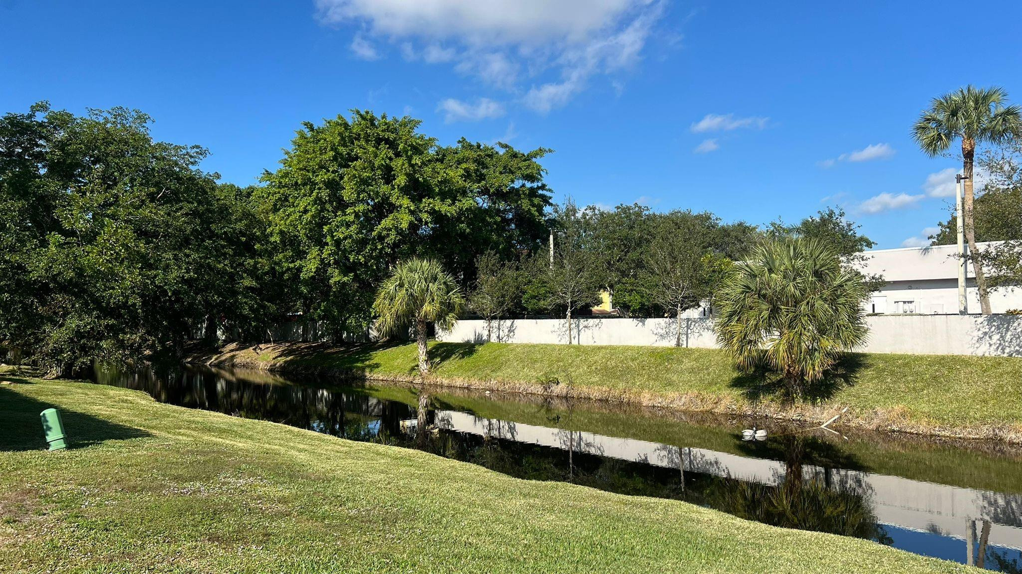 ROYAL GRENADIER CONDO - Residential Lease