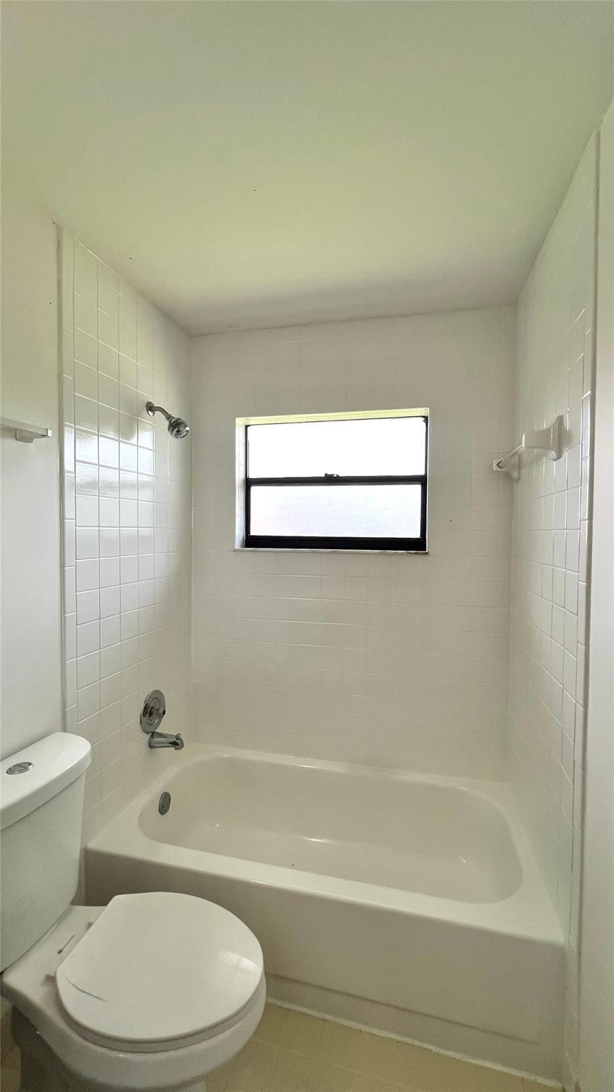 ROYAL GRENADIER CONDO - Residential Lease