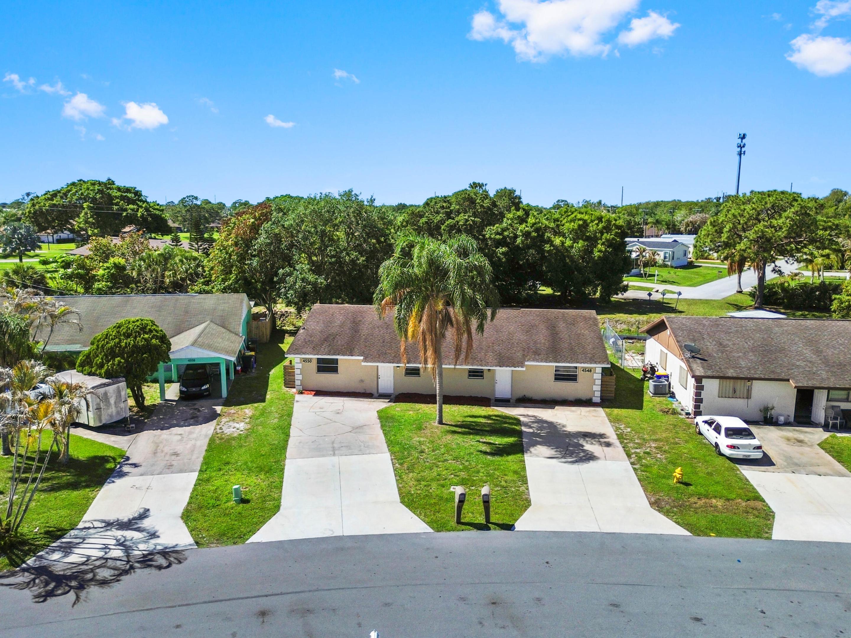 PORT SALERNO VILLAGE - Residential
