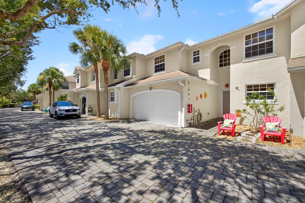 Photo of 479 Tequesta Drive #7, Tequesta, FL 33469 (MLS # R11116039)