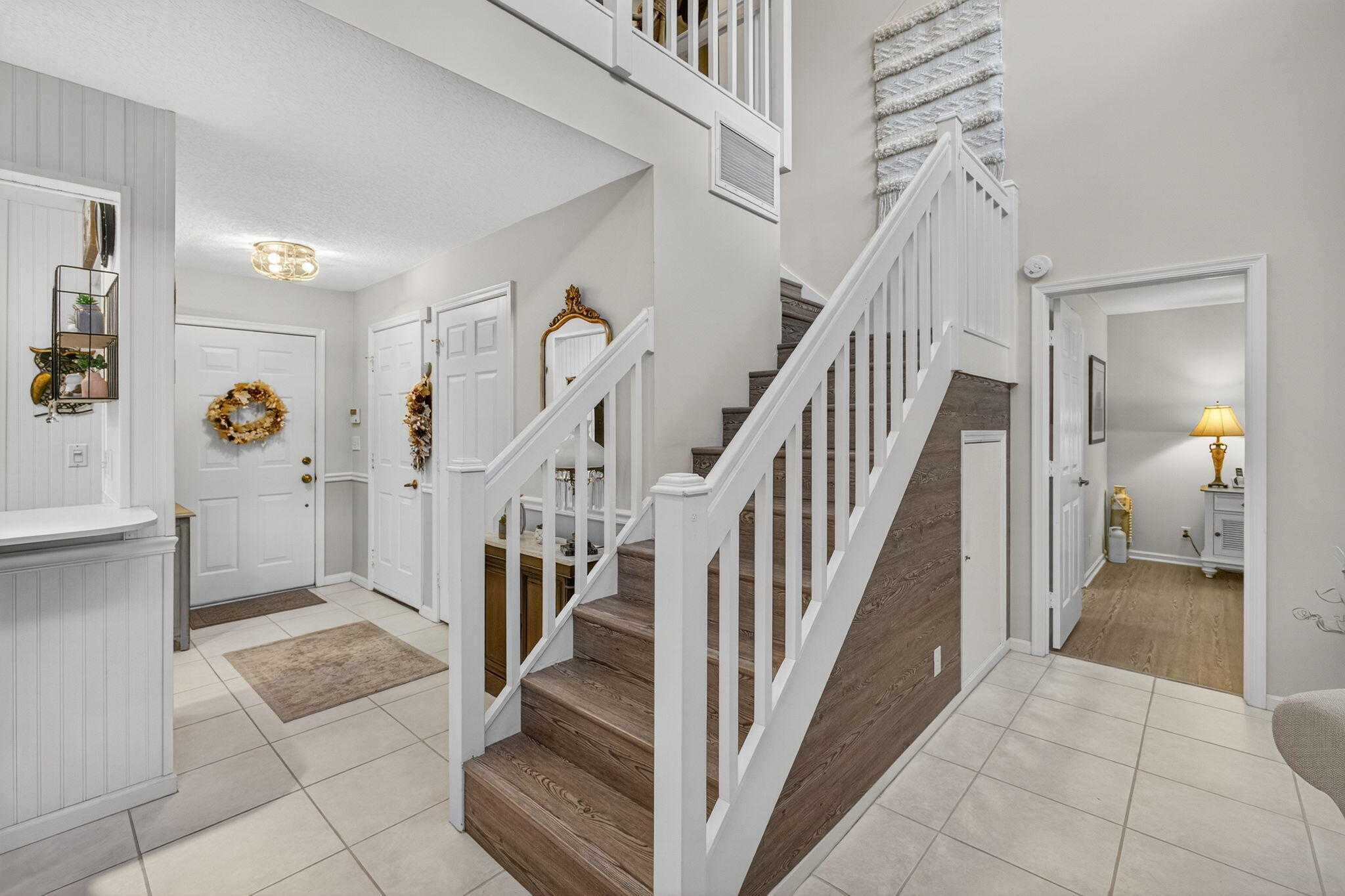 ARMOUR MANOR - Residential