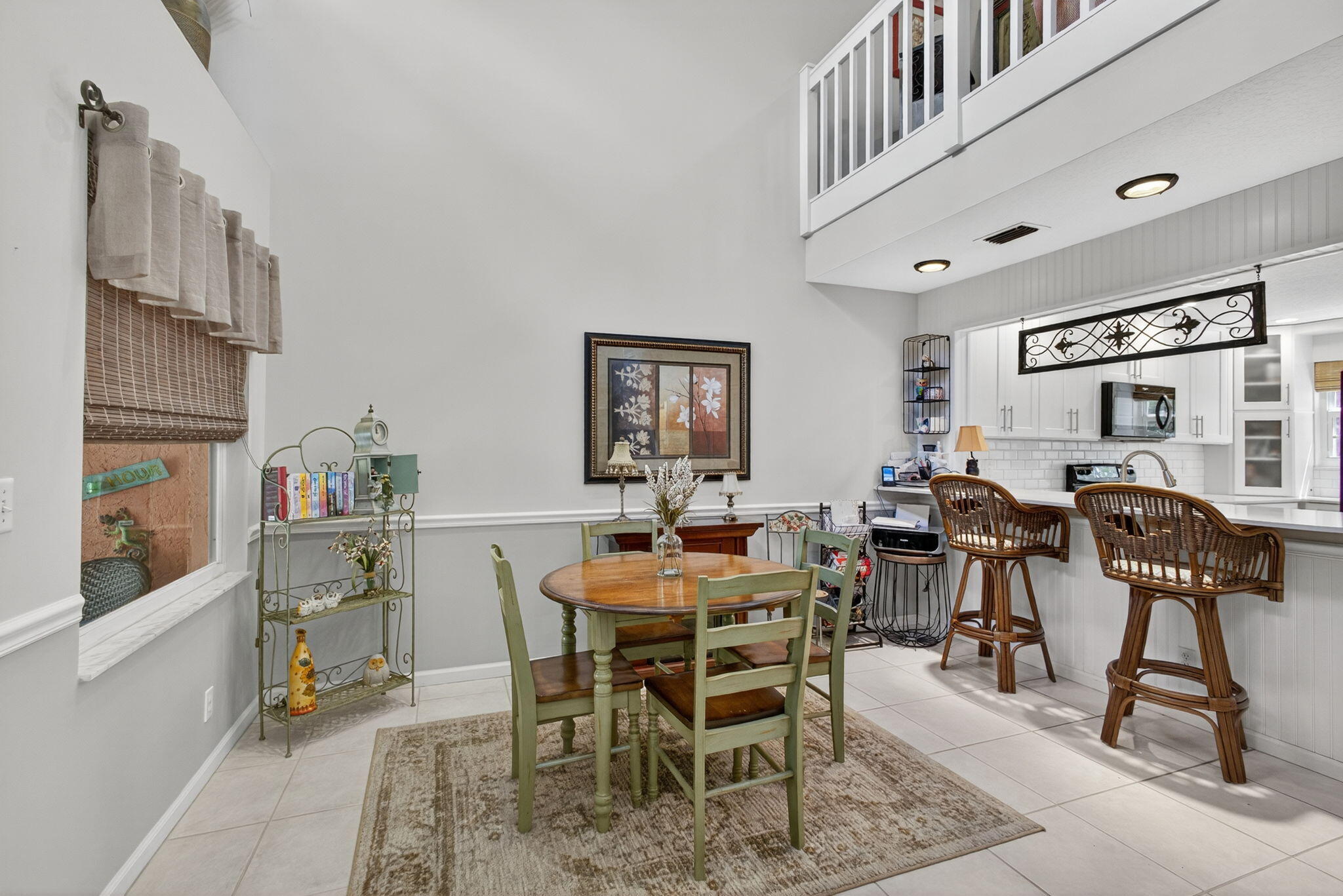 ARMOUR MANOR - Residential