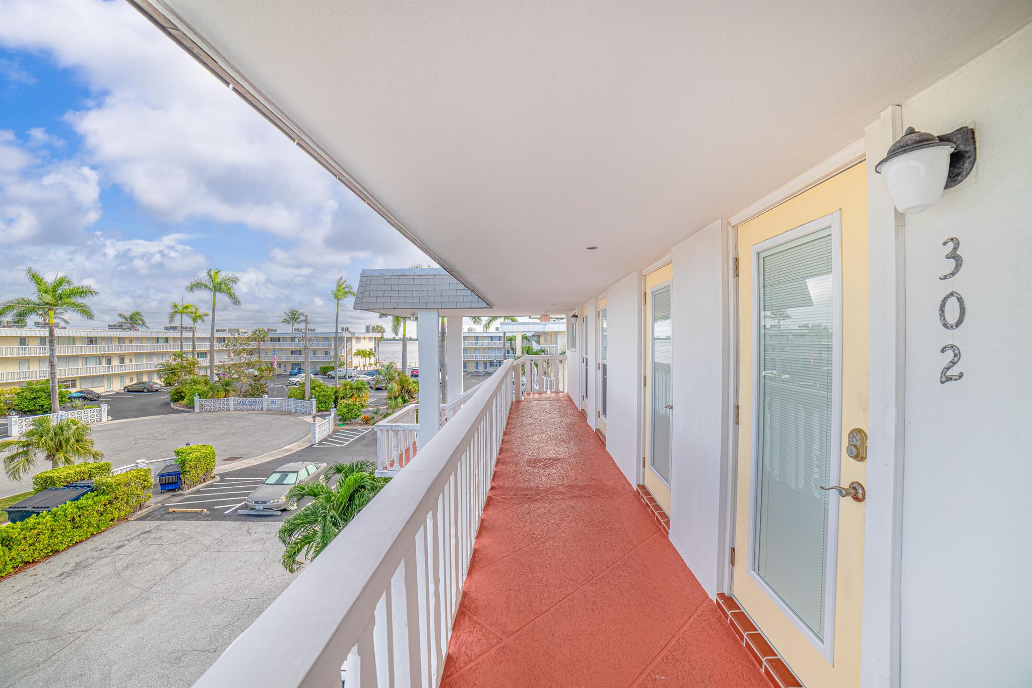 LAKE COLONY APTS TWO INC - Residential Lease