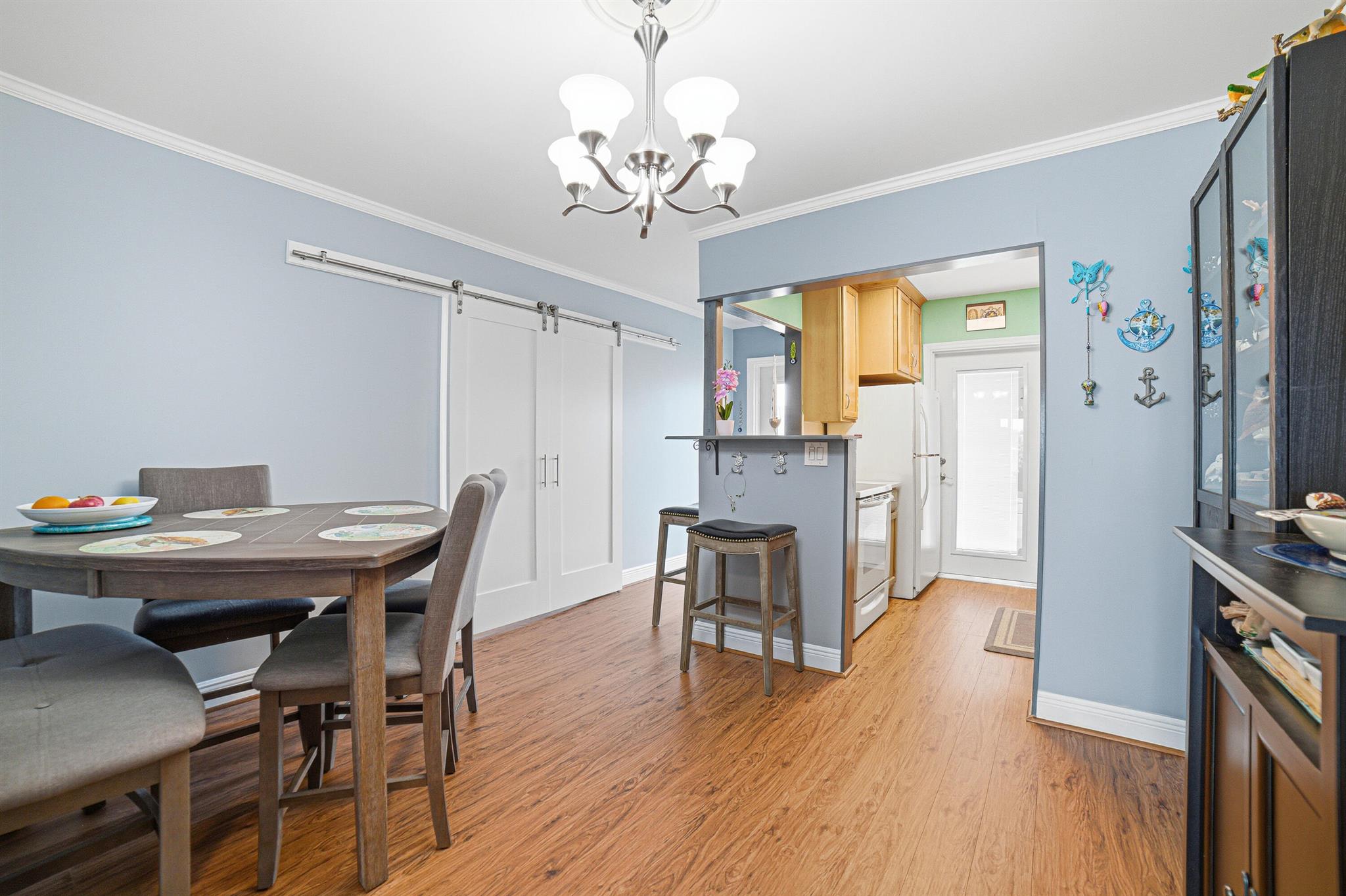 LAKE COLONY APTS TWO INC - Residential Lease