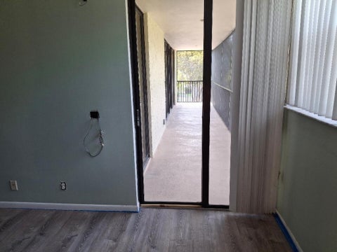 Tiny photo for 106 Lake Emerald Drive #315, Oakland Park, FL 33309 (MLS # F10496779)