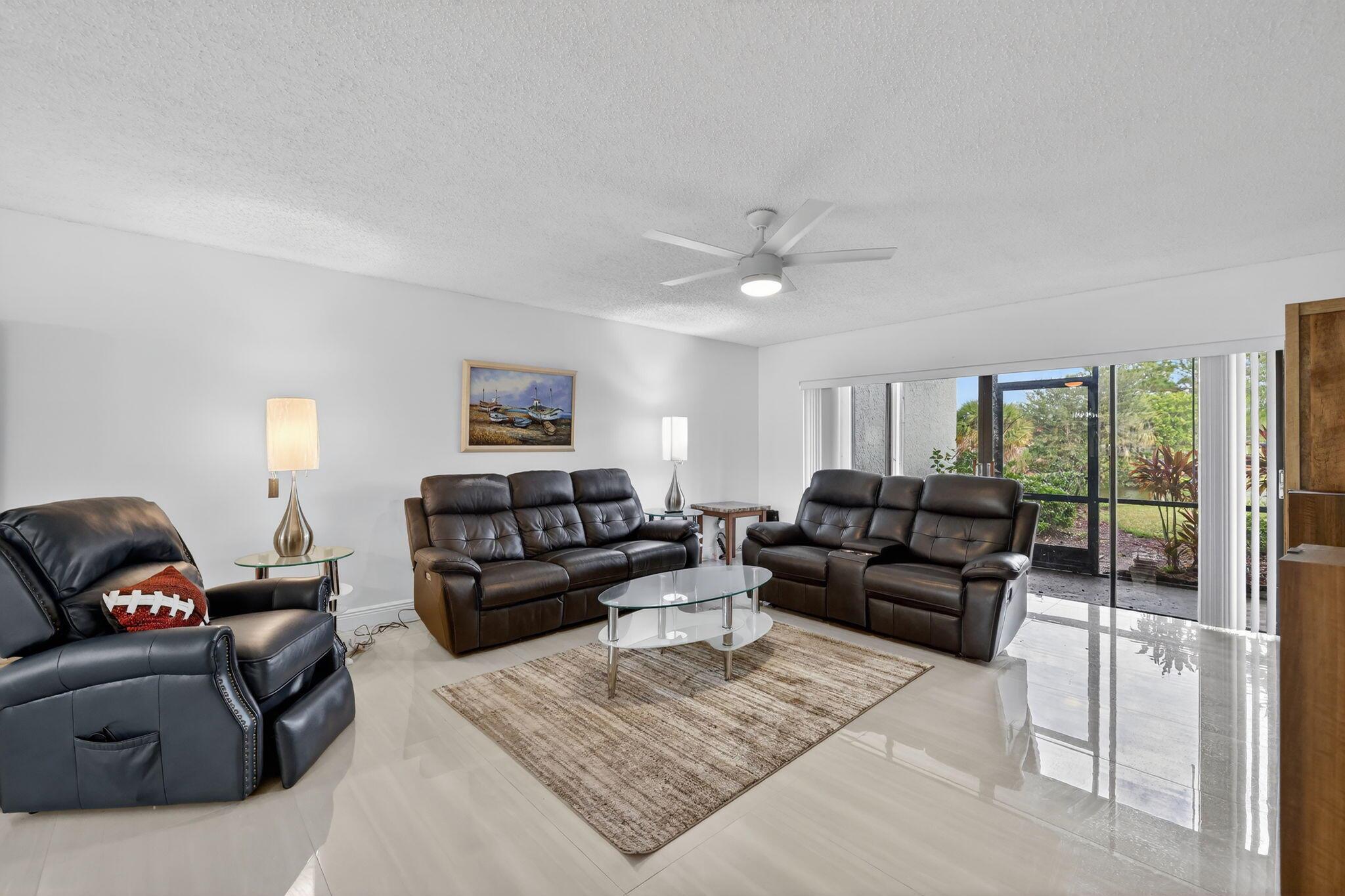 LAKESHORE VILLAGE OF MEAD - Residential