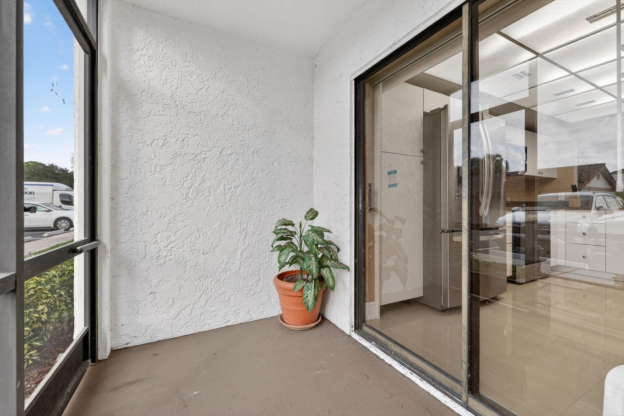 LAKESHORE VILLAGE OF MEAD - Residential