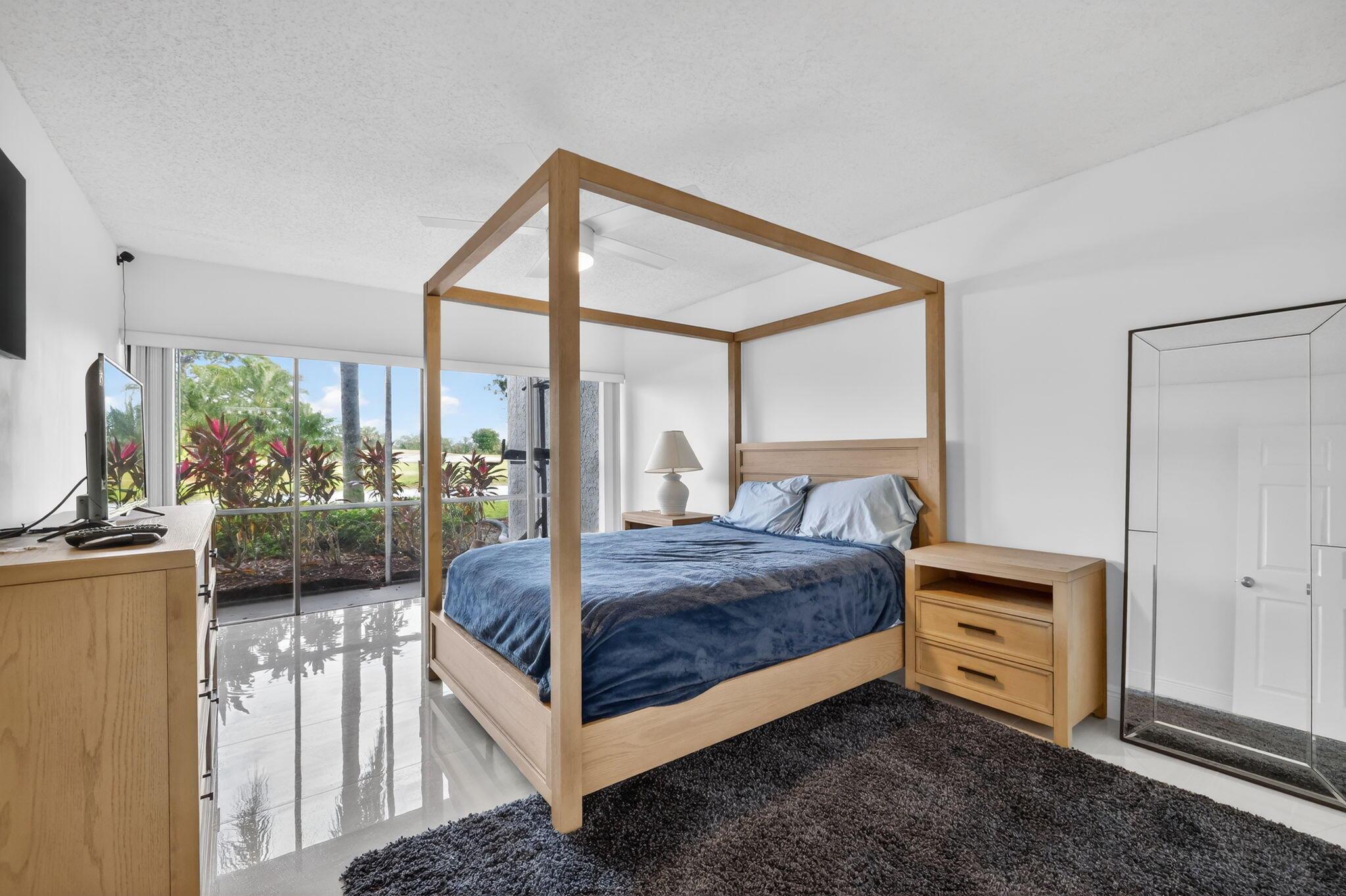 LAKESHORE VILLAGE OF MEAD - Residential