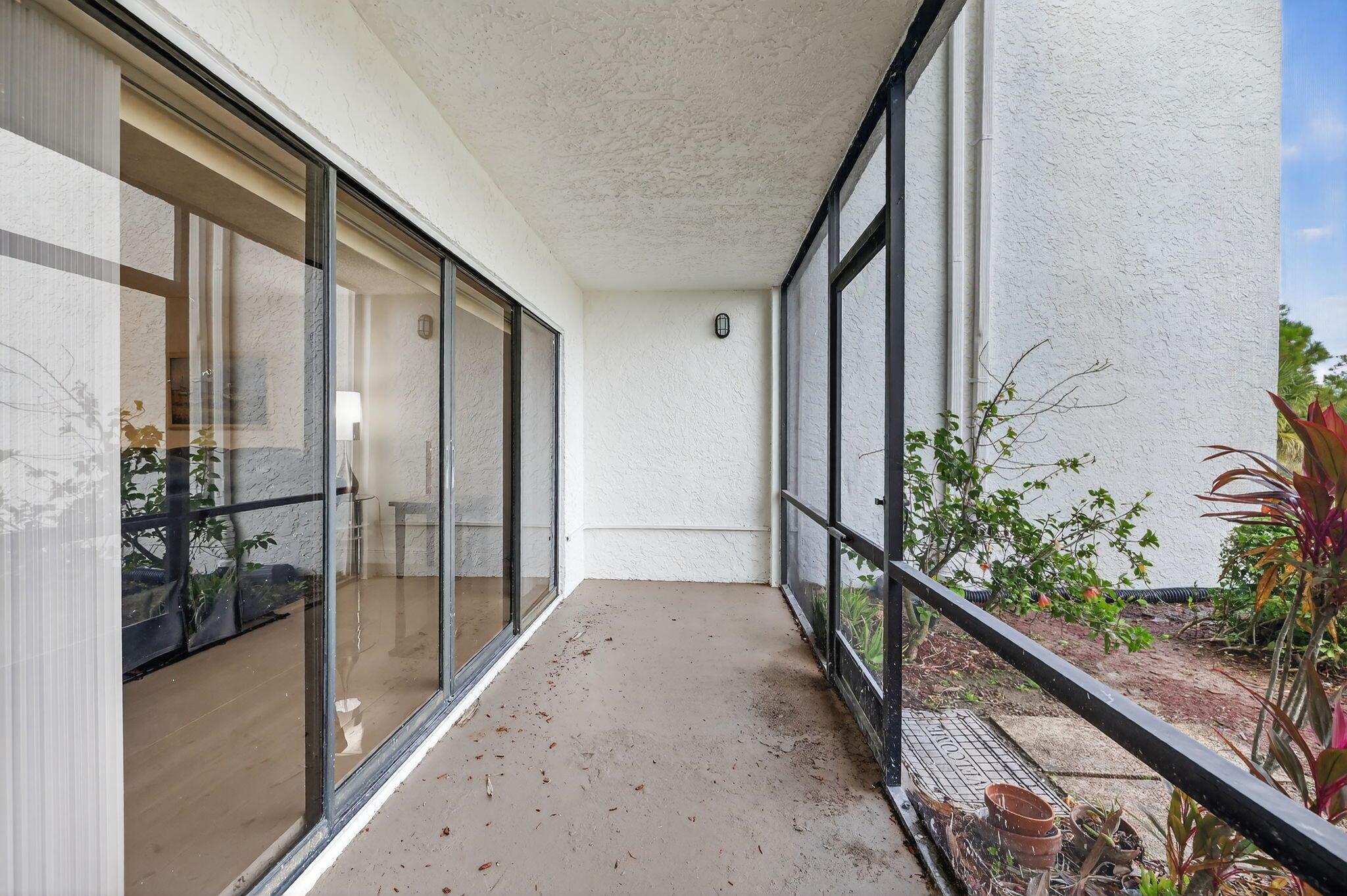 LAKESHORE VILLAGE OF MEAD - Residential