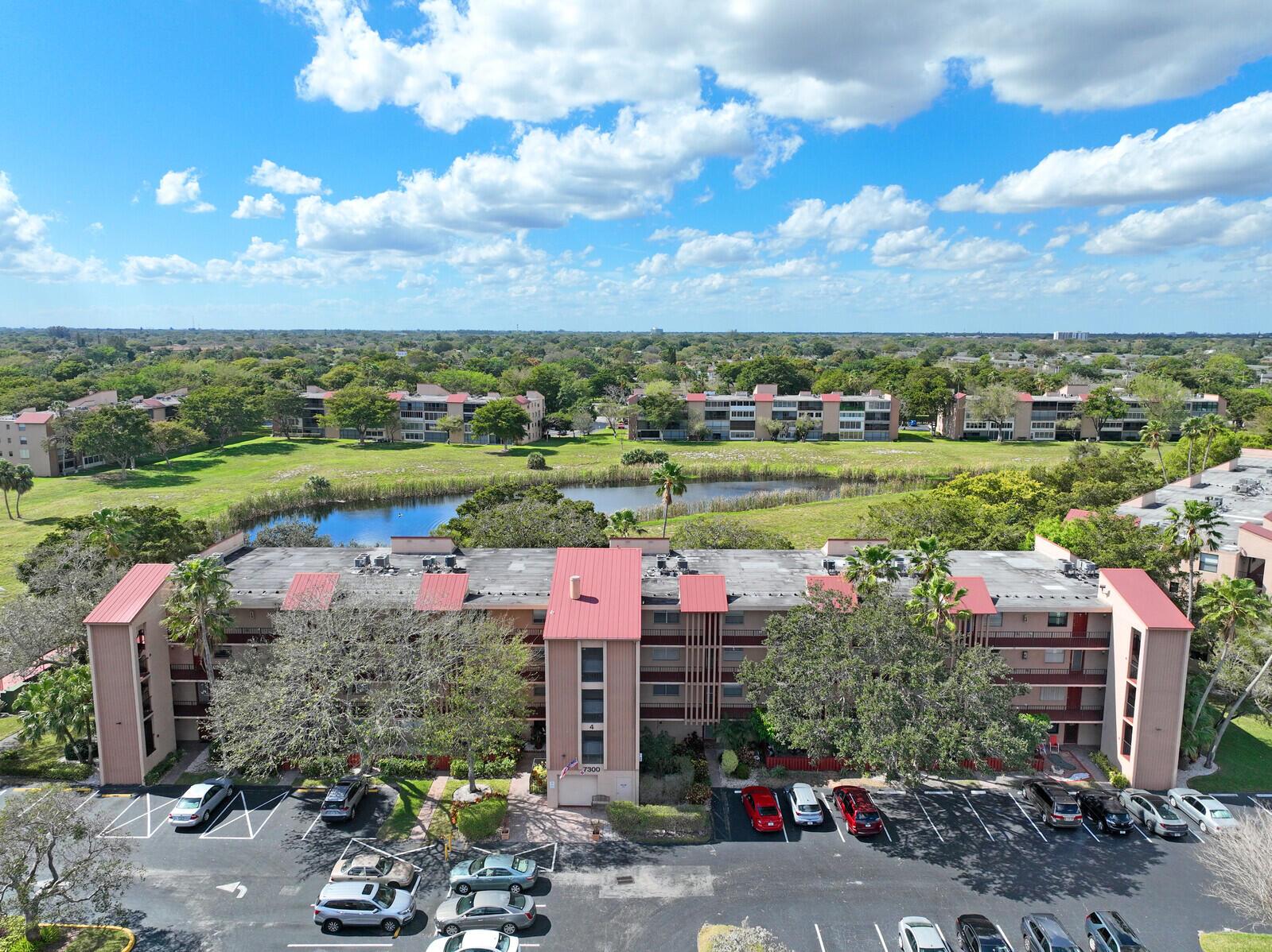 PALM LAKES CONDO - Residential