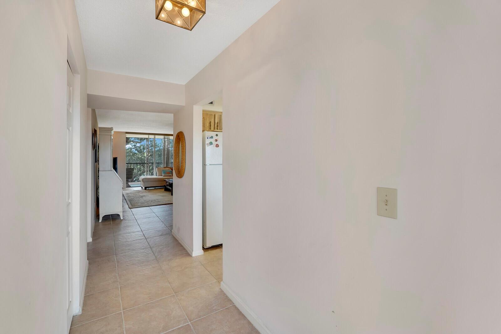 PALM LAKES CONDO - Residential